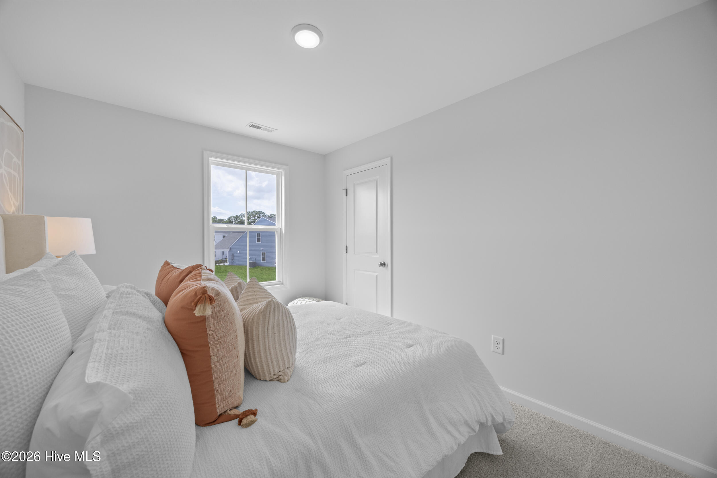 100549788 | Photo 20