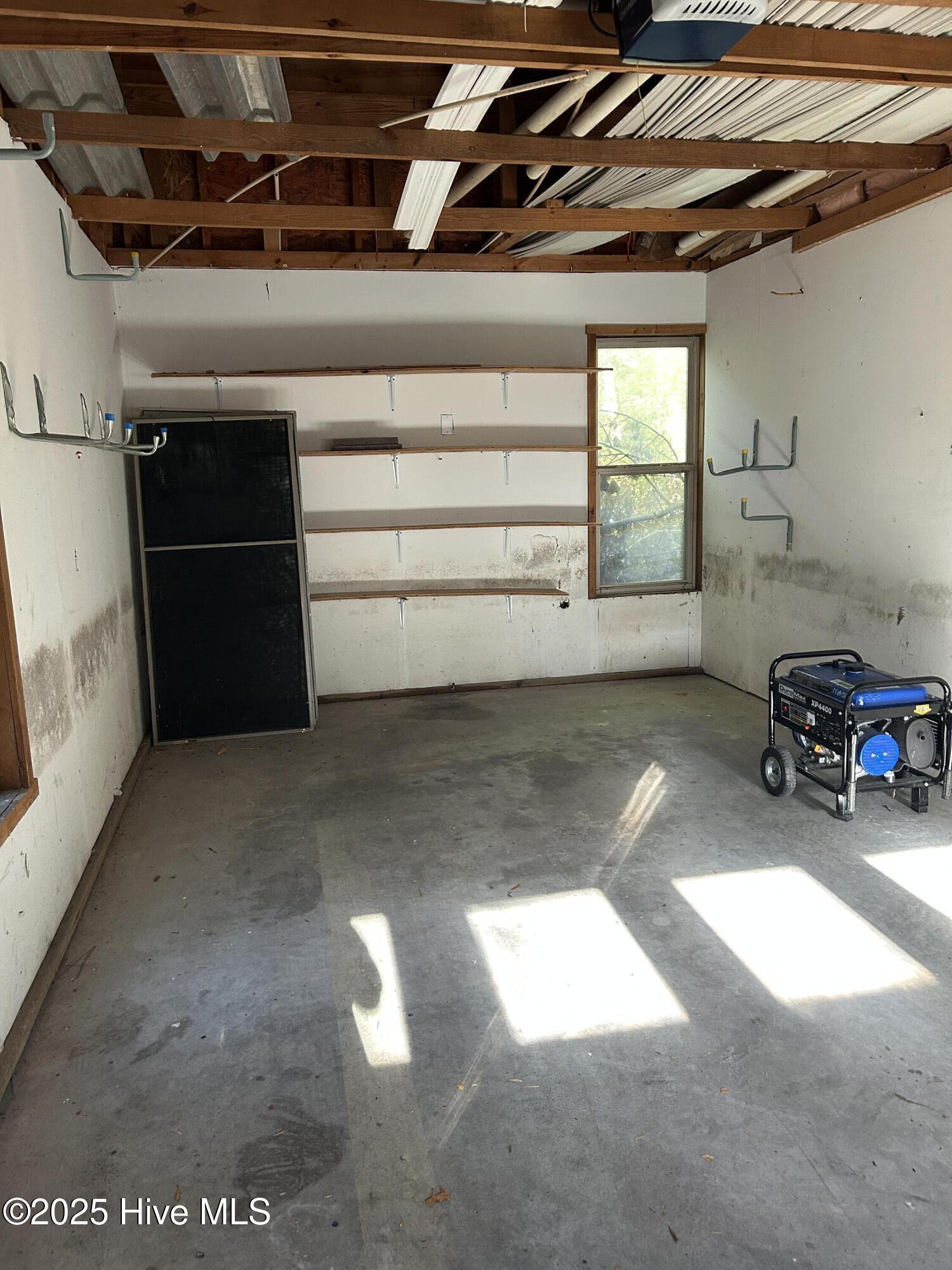 Garage stall 1