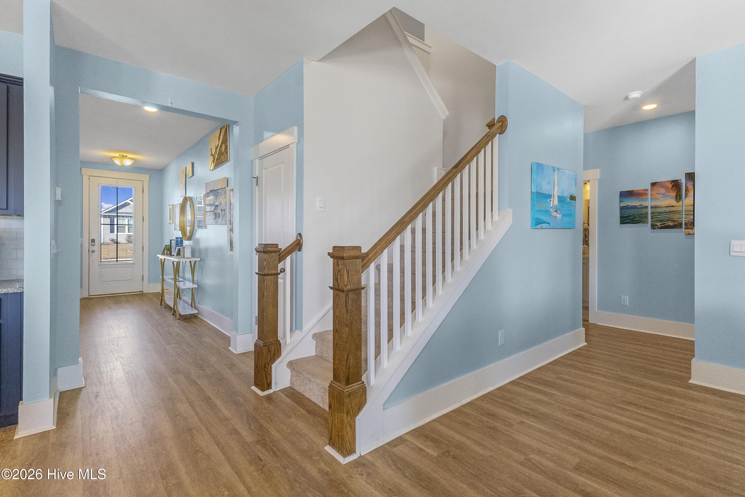 100547510 | Photo 19