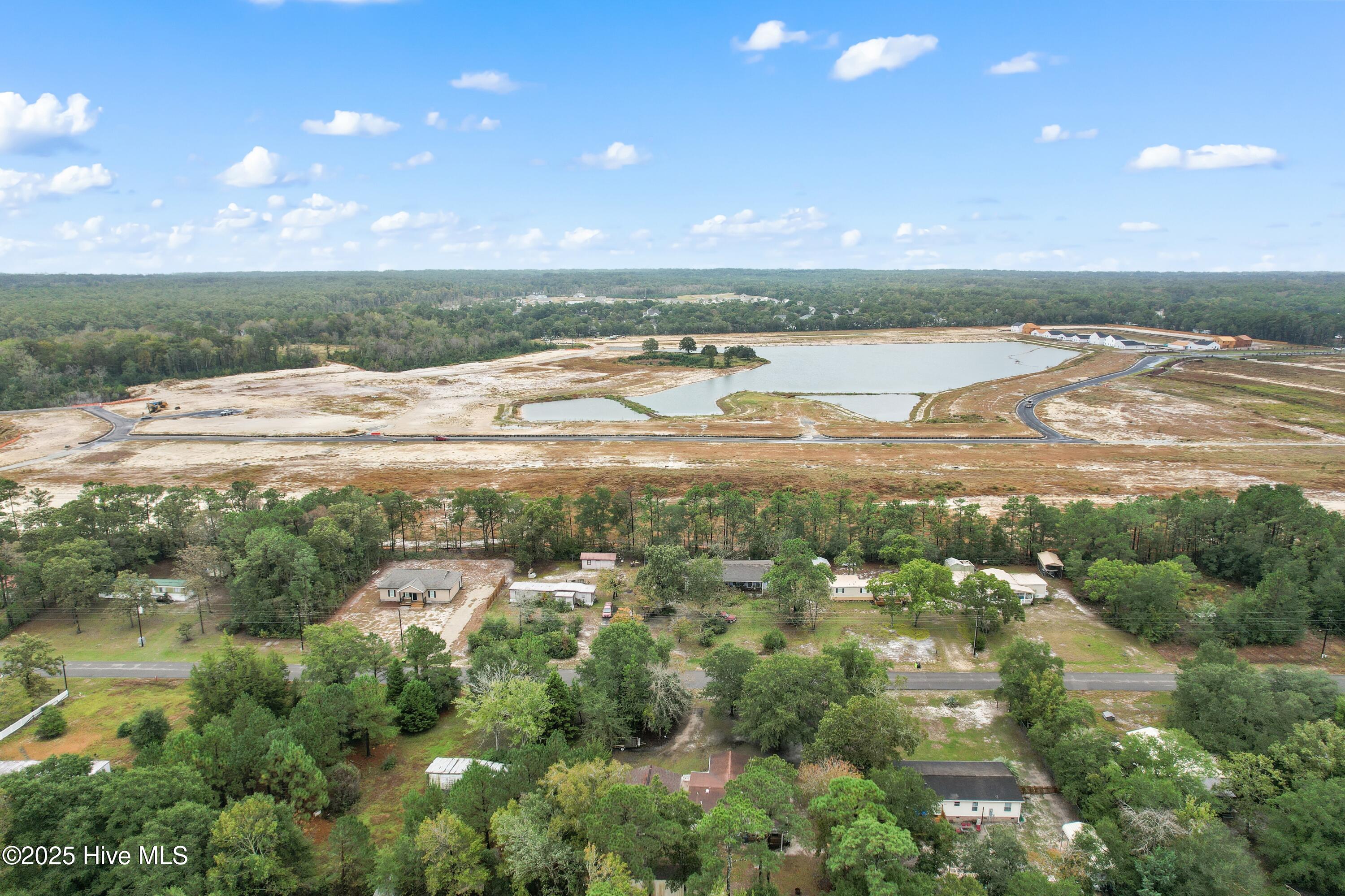 100570016 | Photo 36