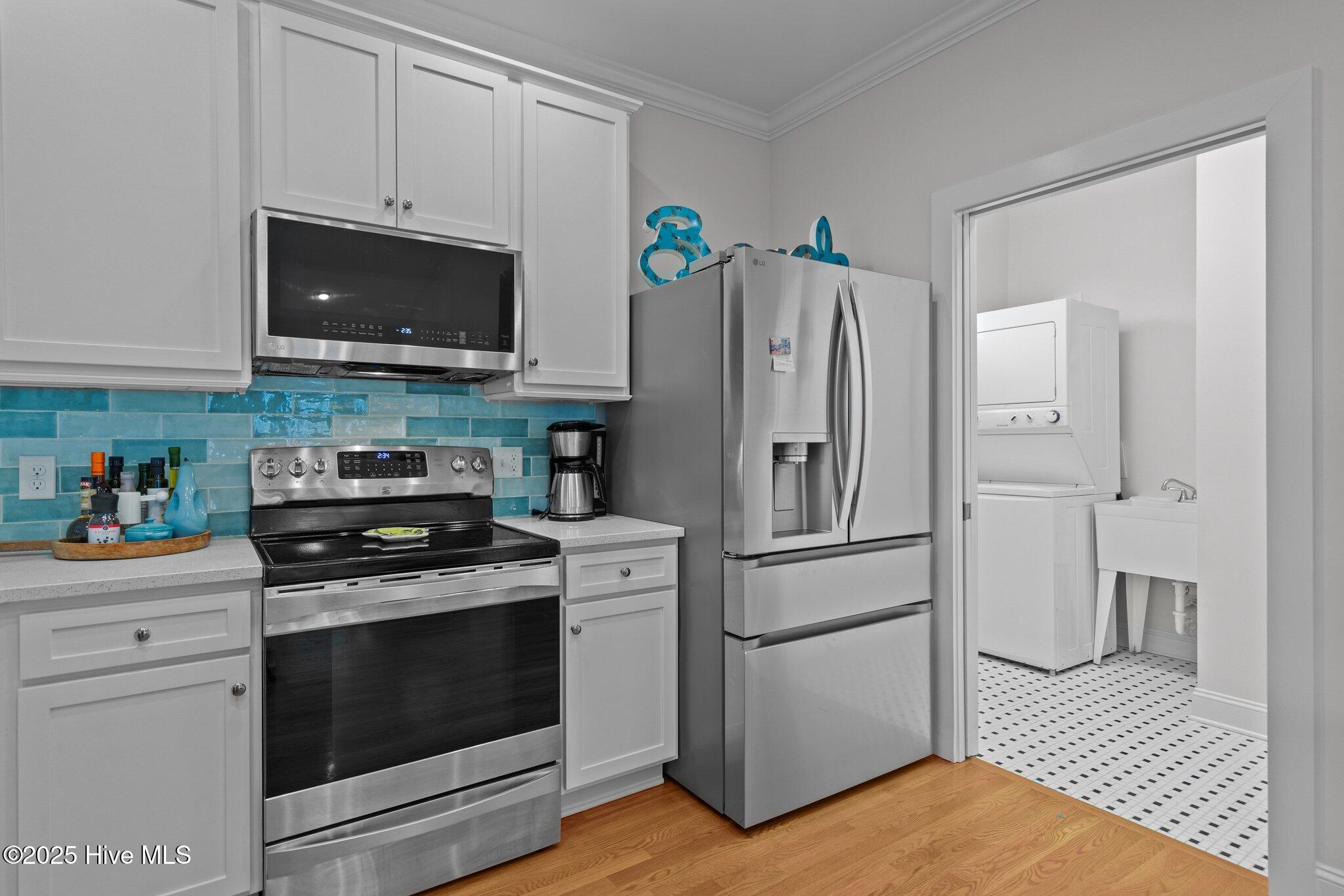 418 Columbia Avenue, Carolina Beach, NC 28428 – photo 10: 30-web-or-mls-DSC03851