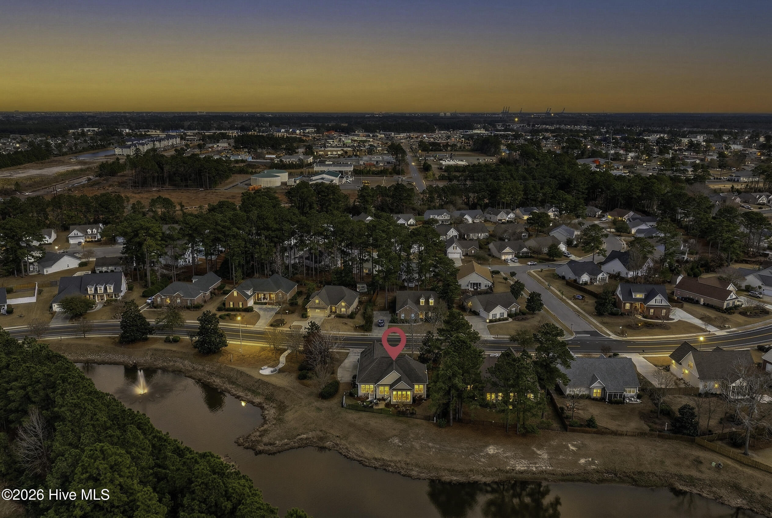 100558563 | Photo 56