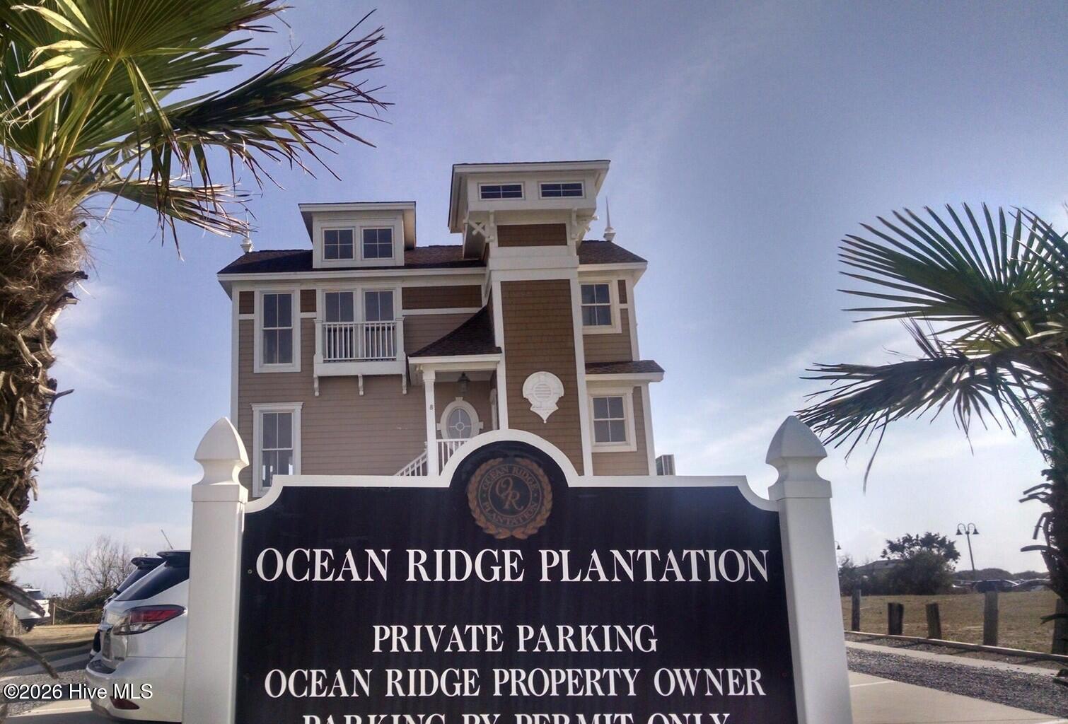 100566129 | Photo 67