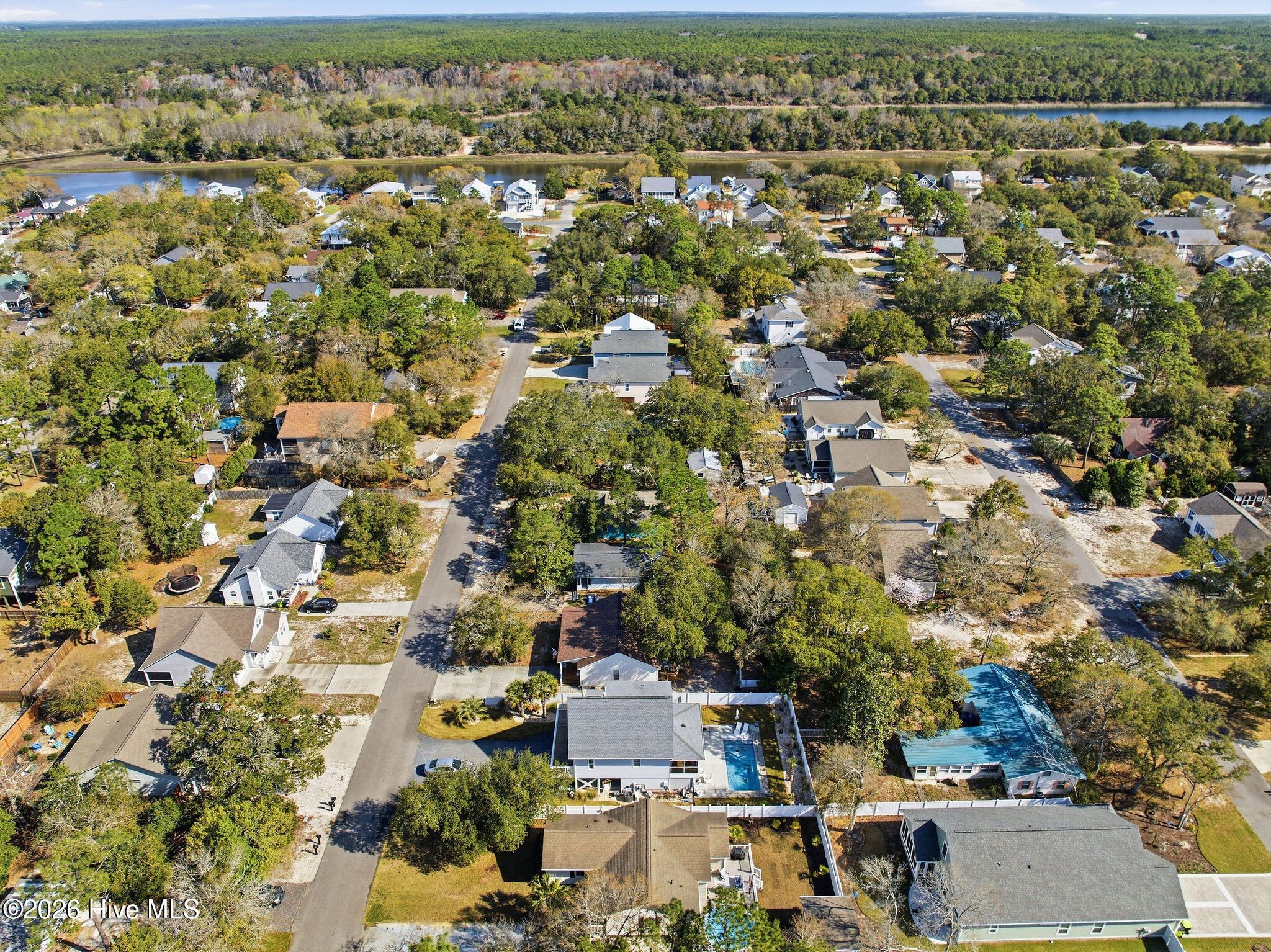 100564748 | Photo 53