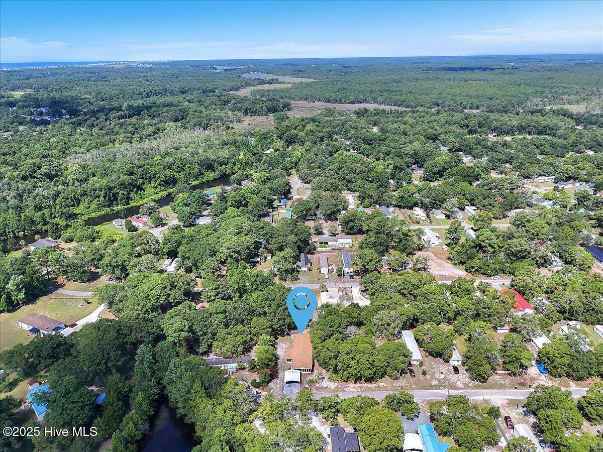 100518805 | Photo 56