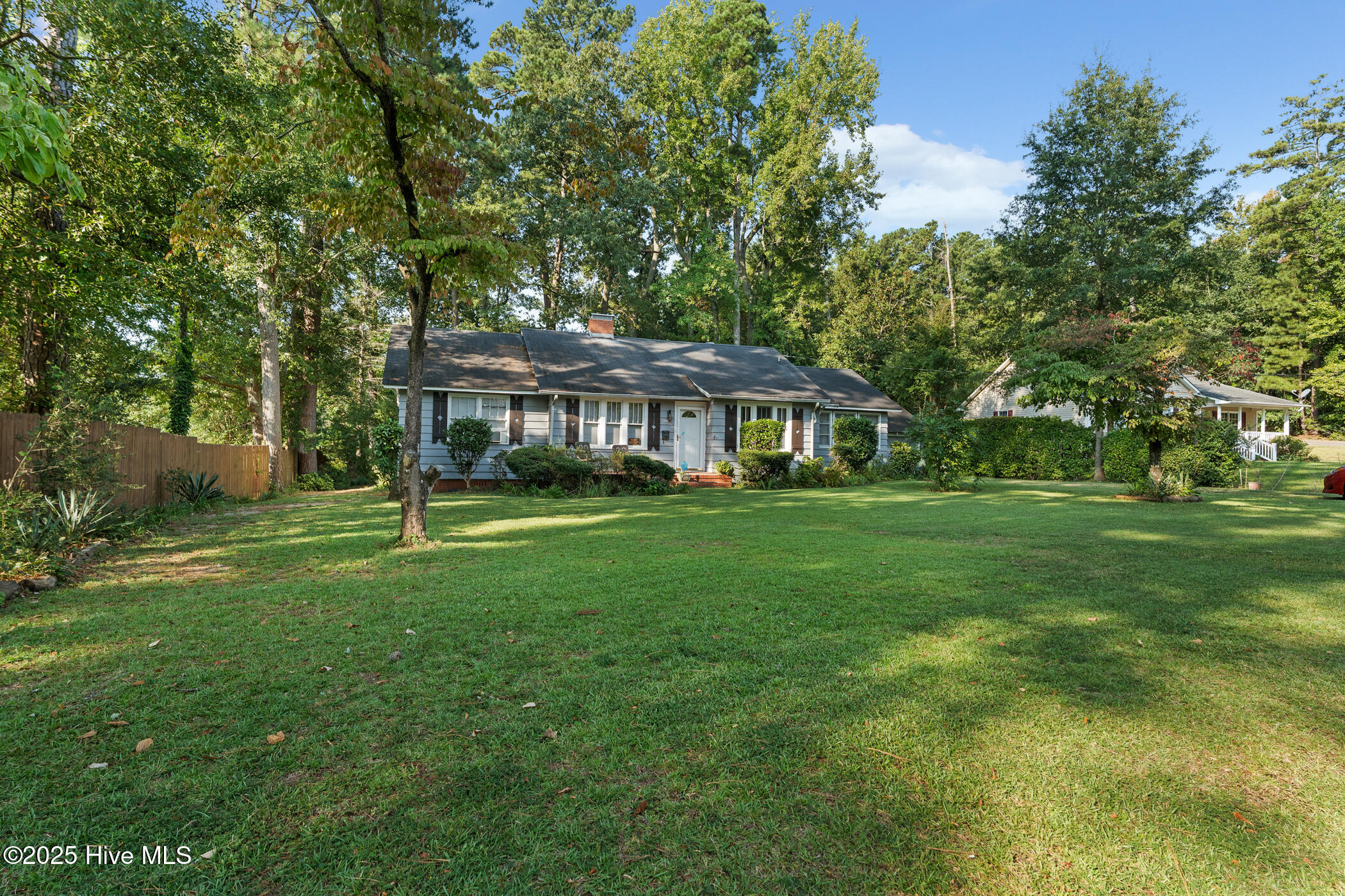 Homes for sale in Wadesboro, NC | 515 N Pine Ln, Wadesboro, NC 28170 | MLS# 100529466