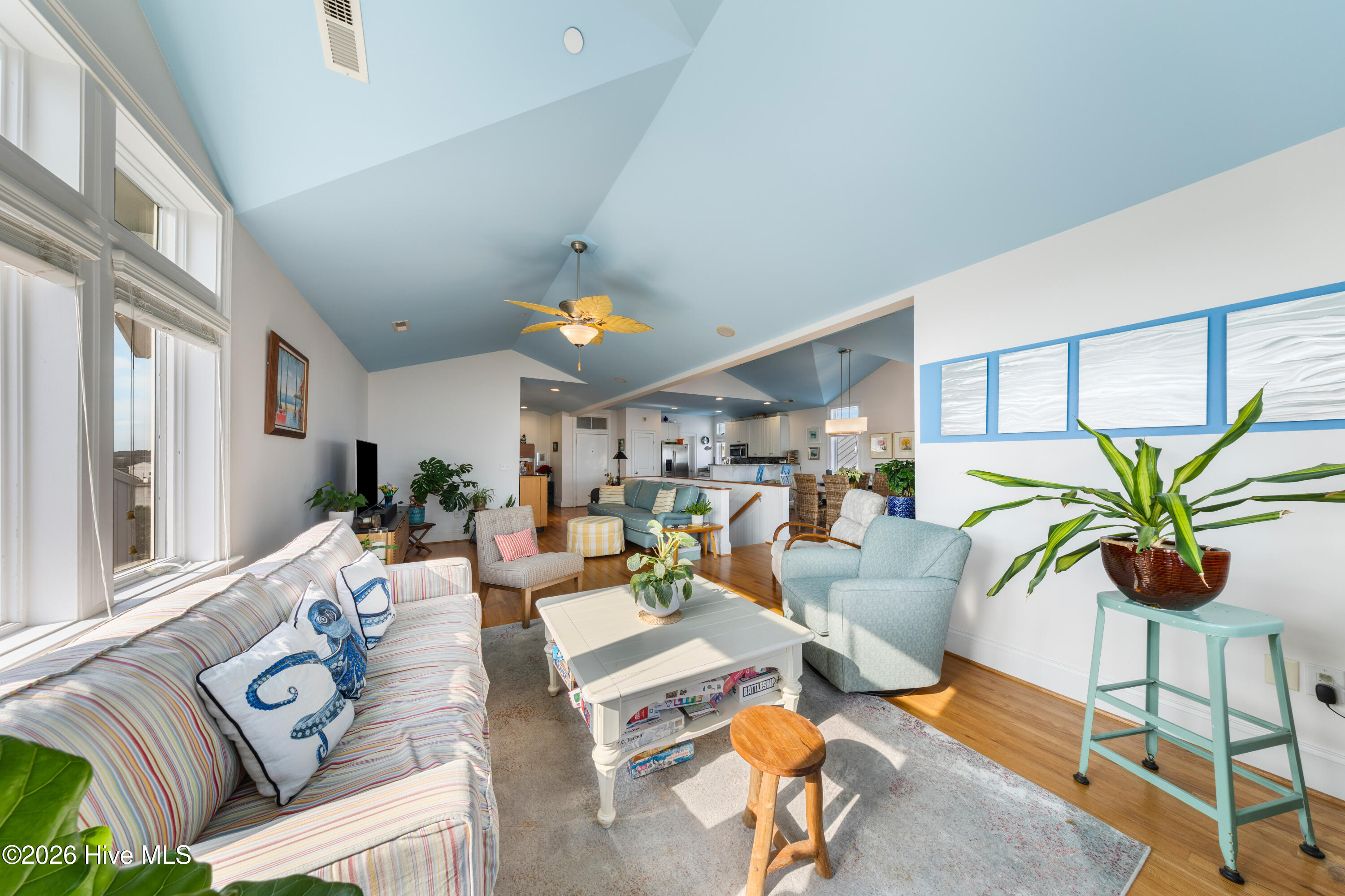 402 Carolina Beach Avenue S UNIT 4, Carolina Beach, NC, 28428