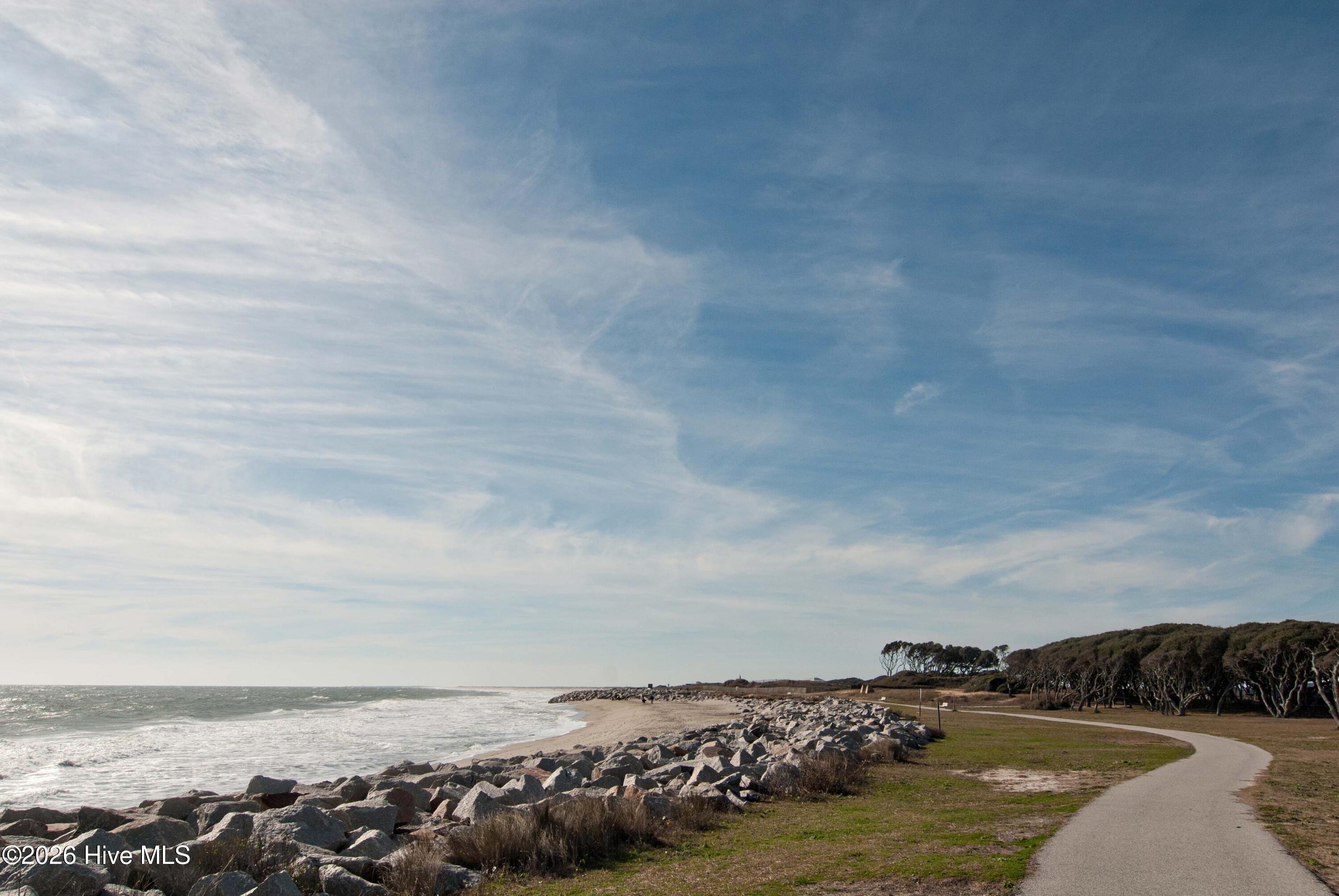 100557197 | Photo 39