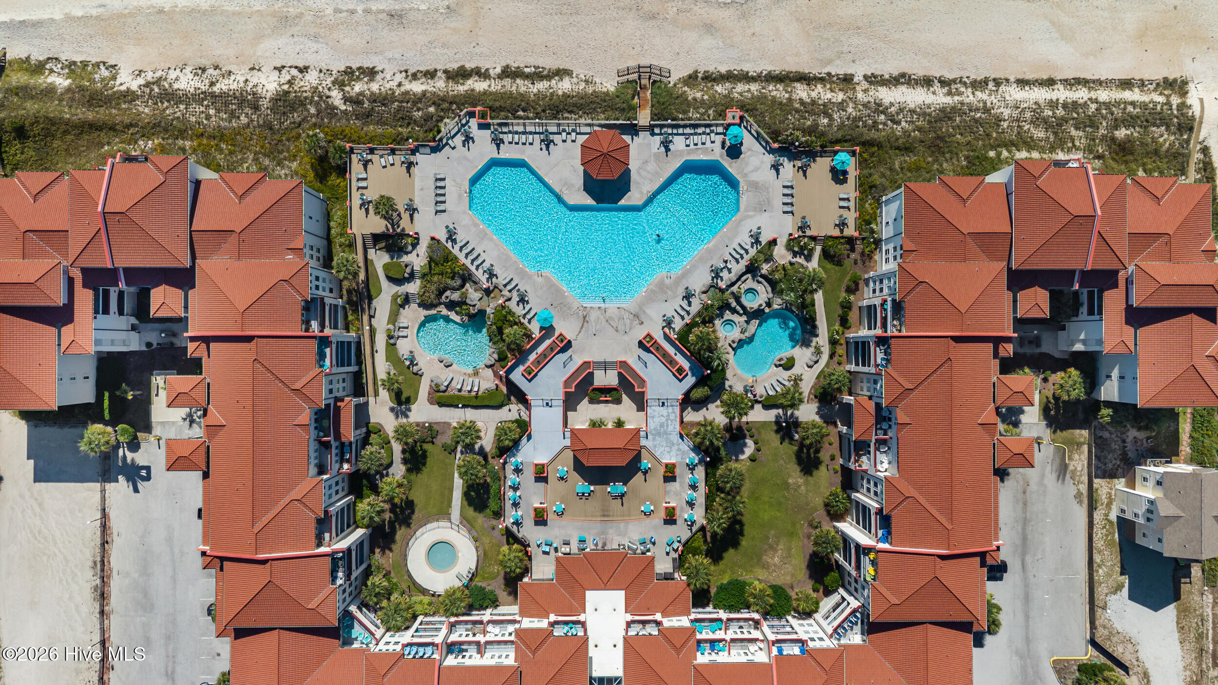 100566139 | Photo 29