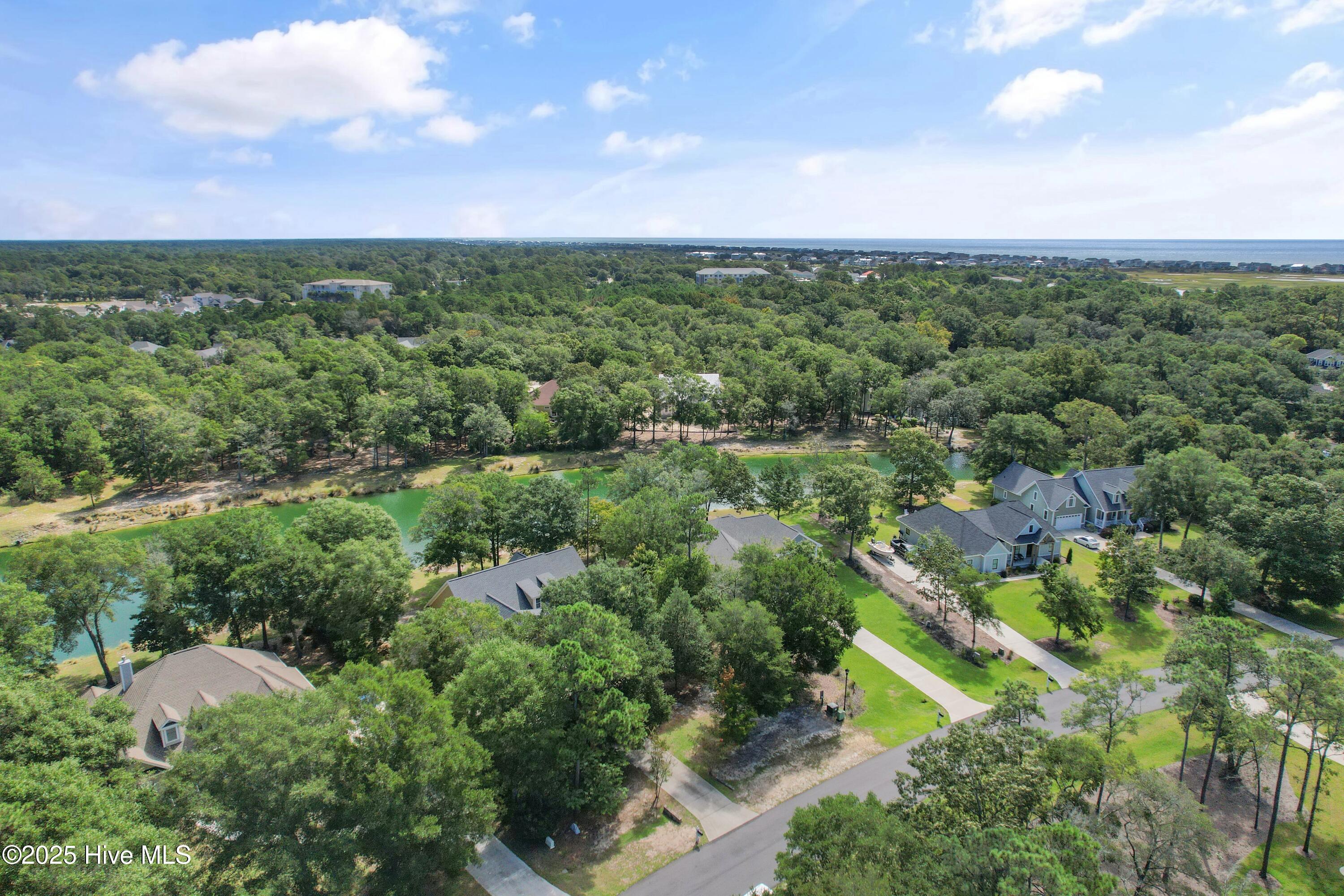 100528627 | Photo 45