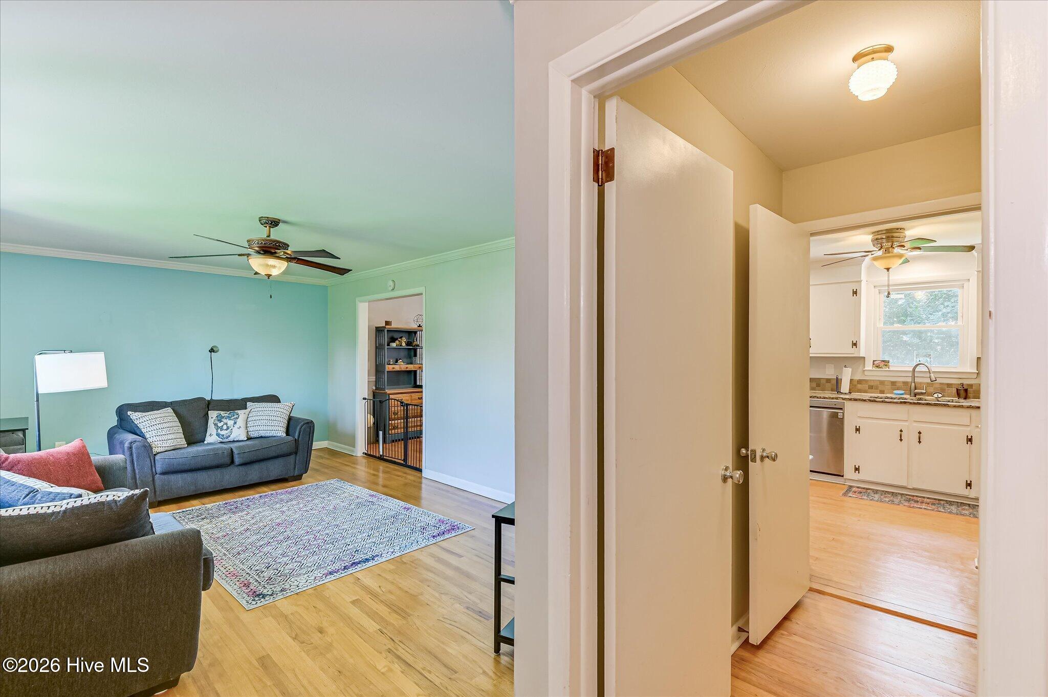 Photo 3 of Single family home for sale at 809 Hammond Dr, North Augusta, SC 29841 | MLS# 100606564 | Listing updated on 2026-09-29