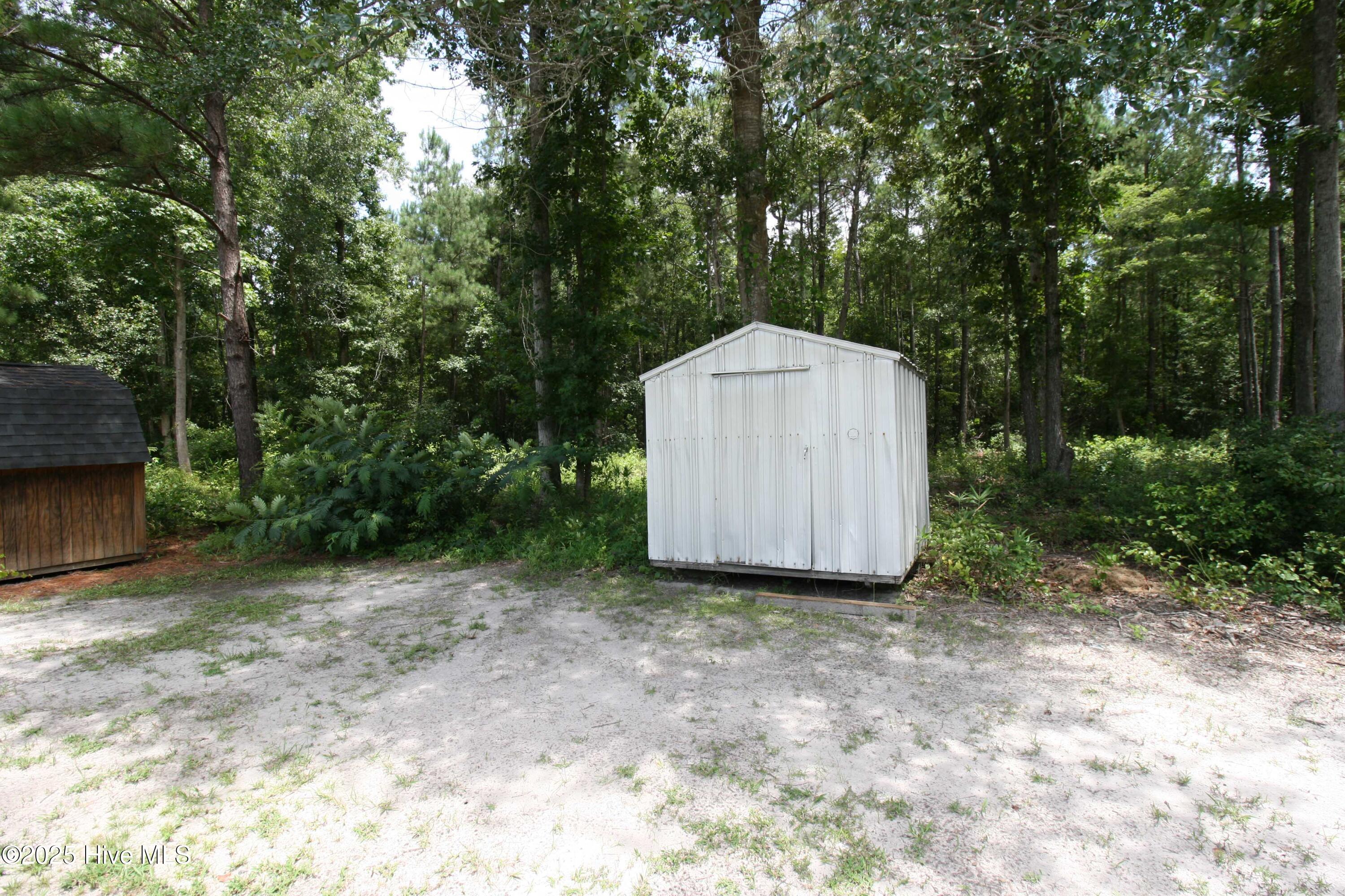 100520578 | Photo 33