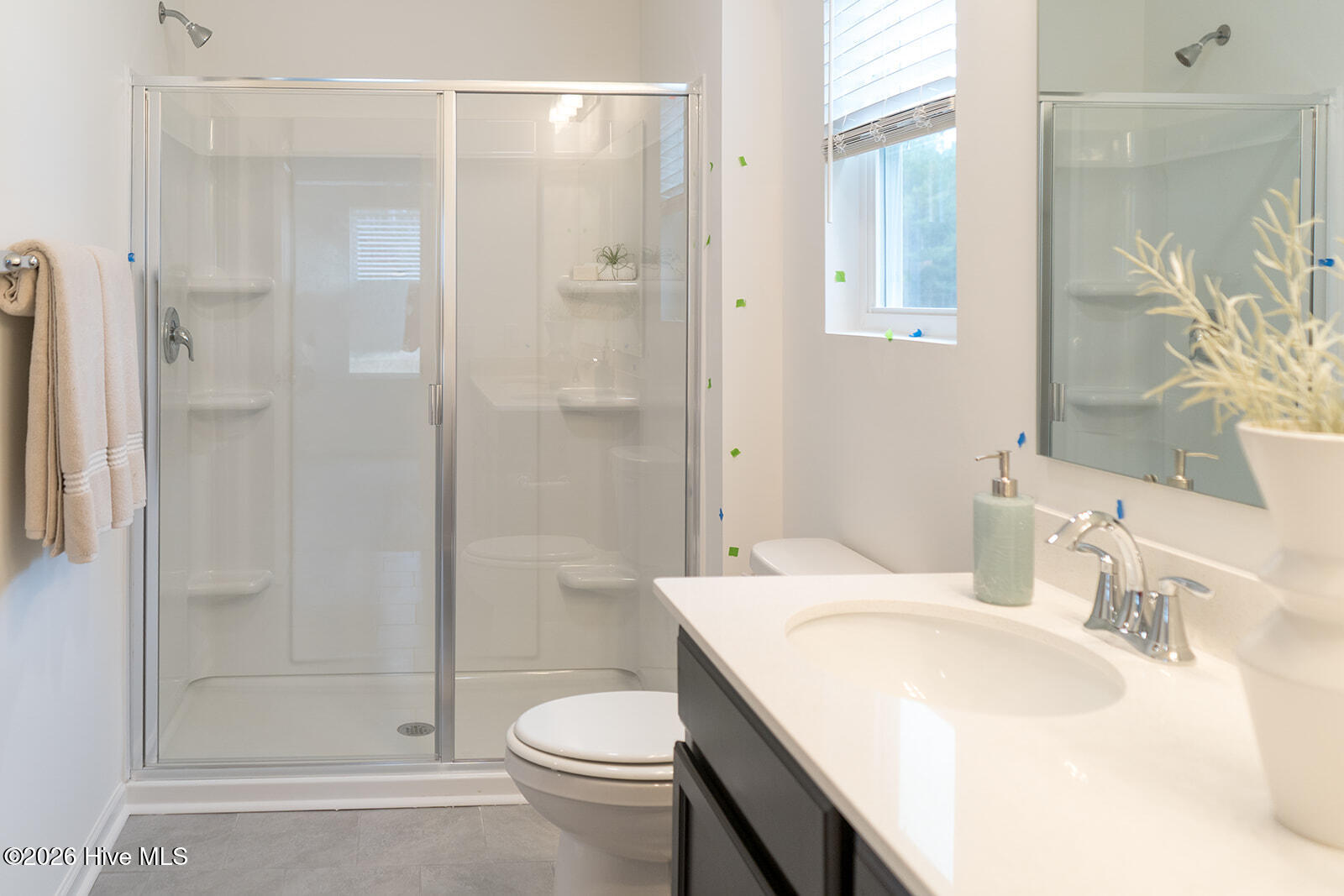 100547743 | Photo 21