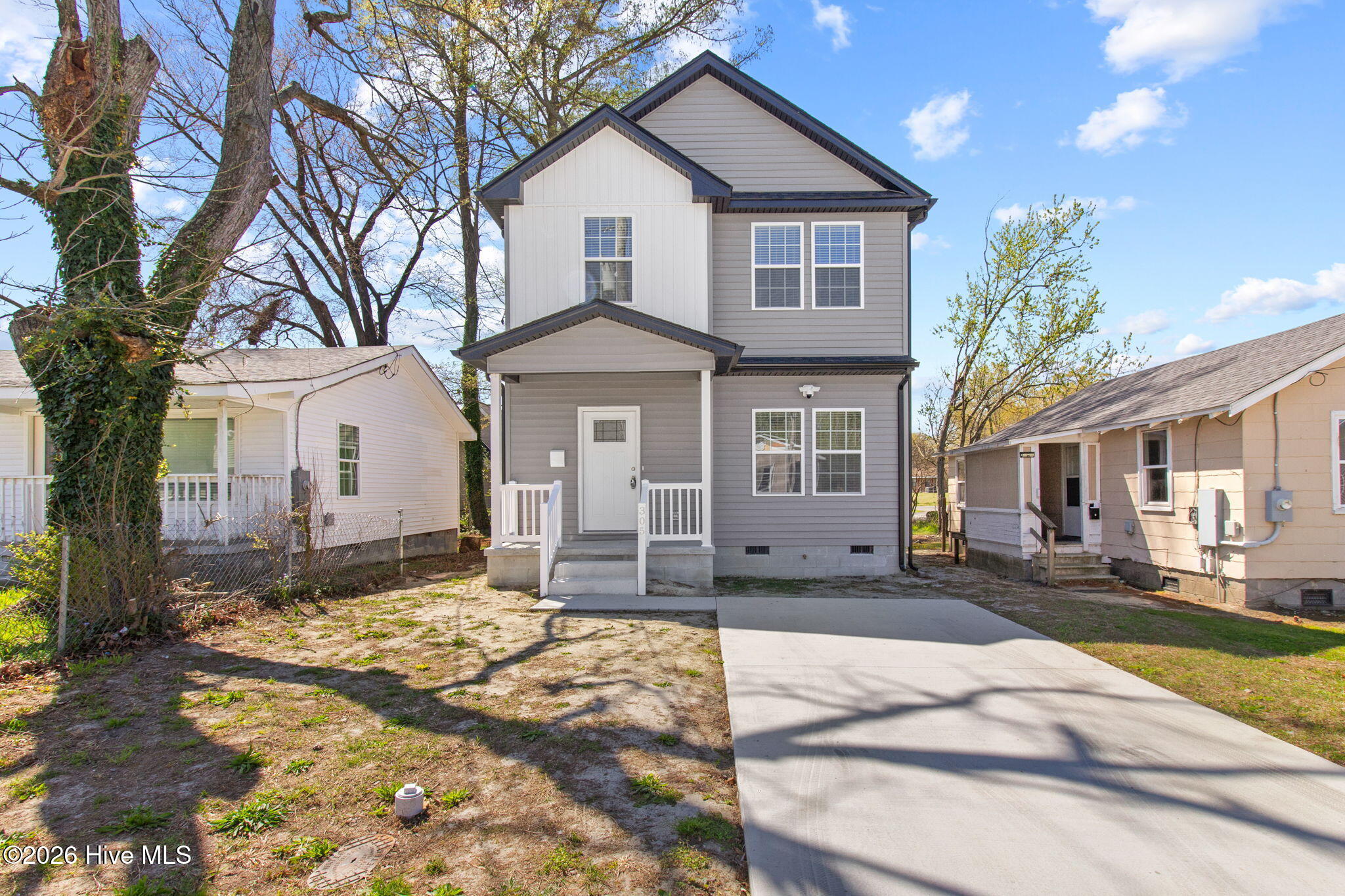 305 W Cypress Street, Elizabeth City, NC, 27909