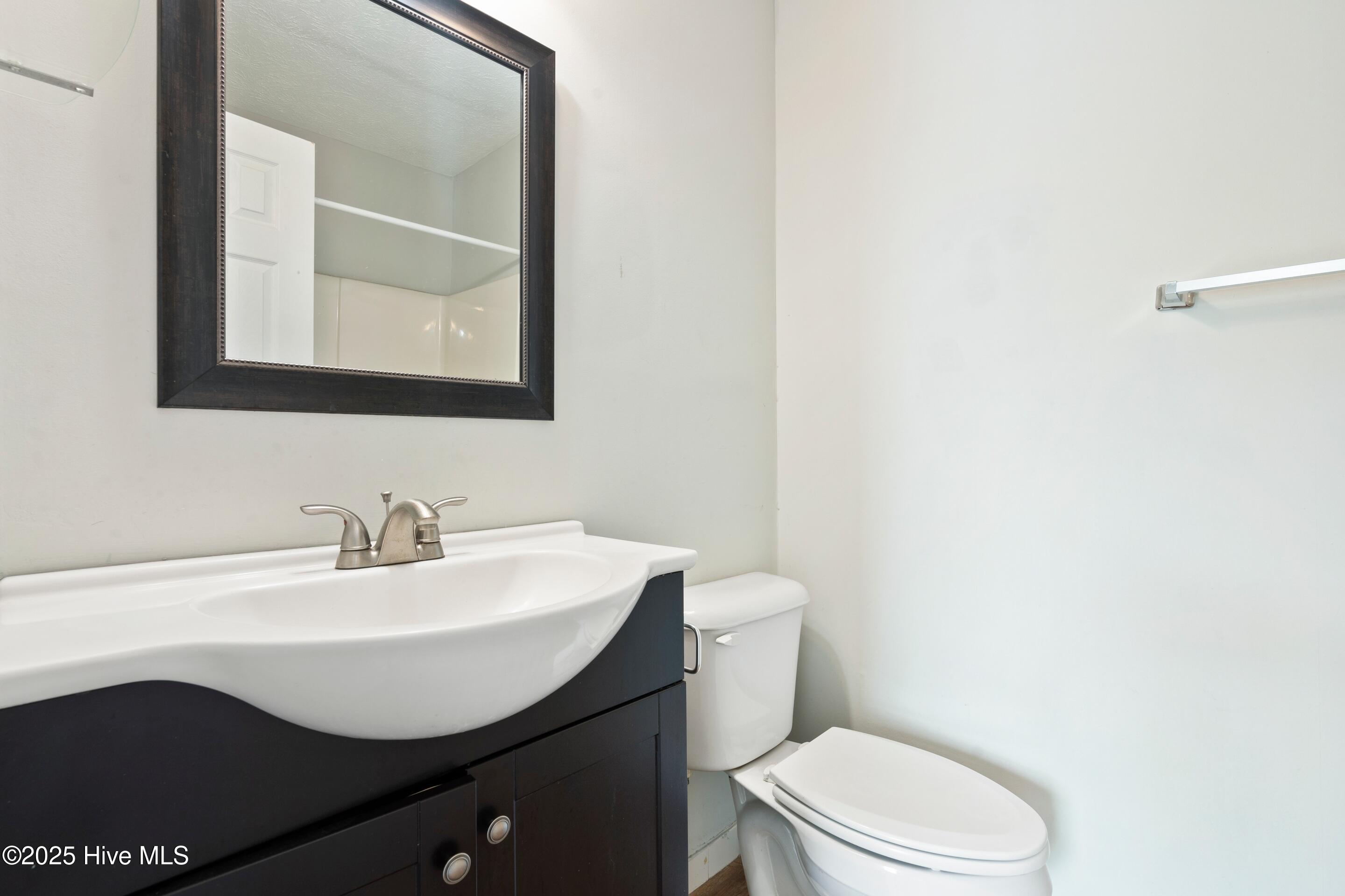 100517492 | Photo 27