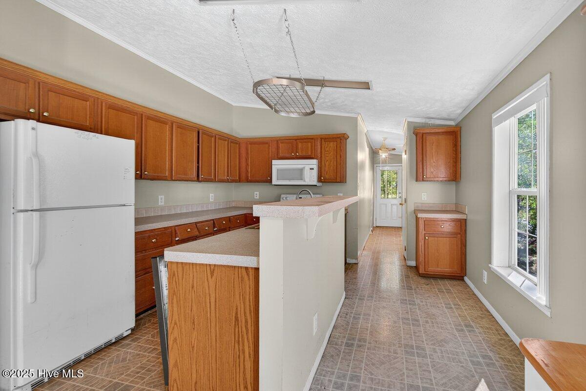 100539817 | Photo 25