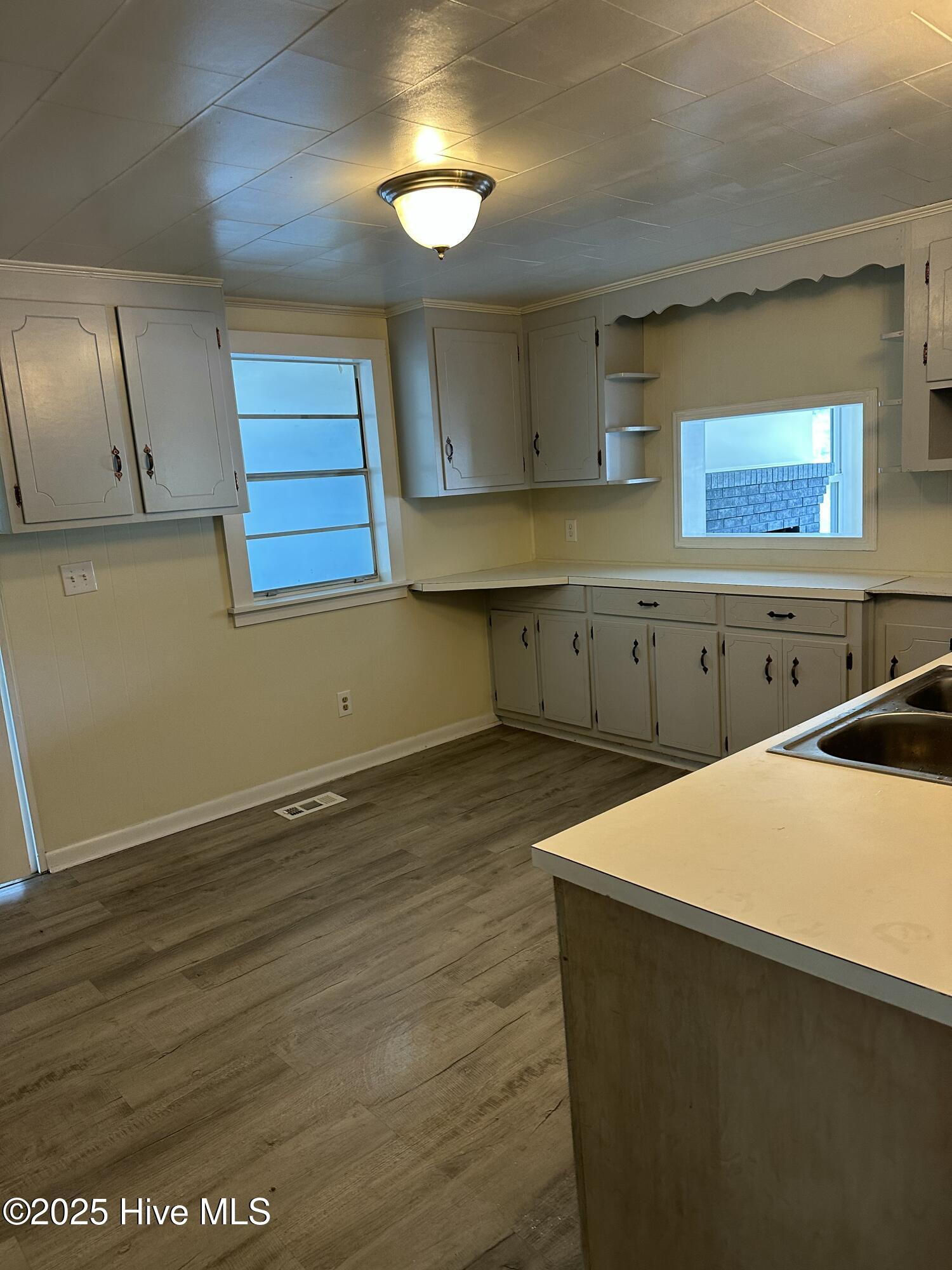 100513996 | Photo 17