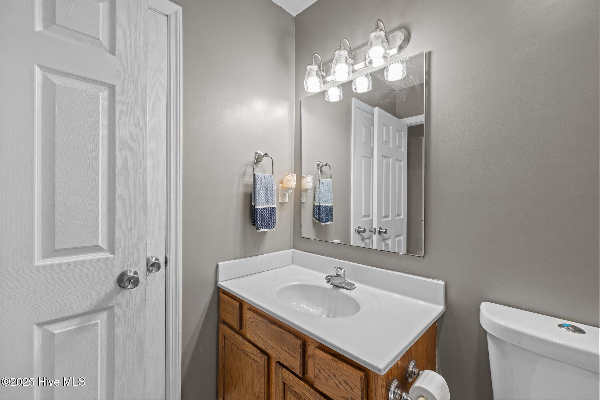 100545646 | Photo 21