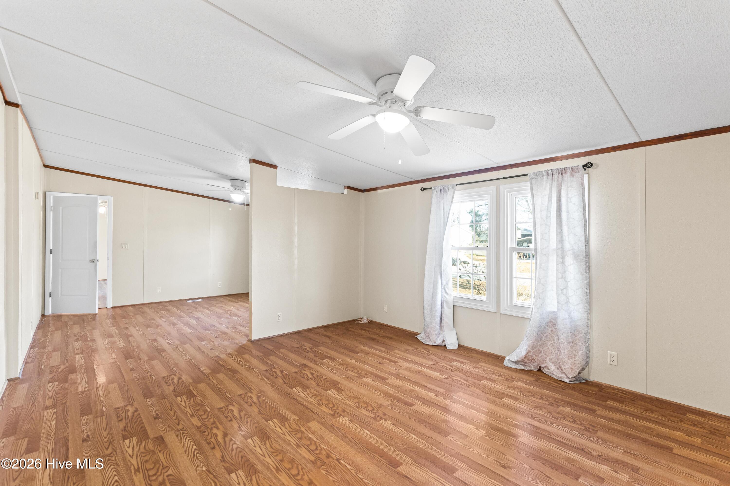 100551408 | Photo 19