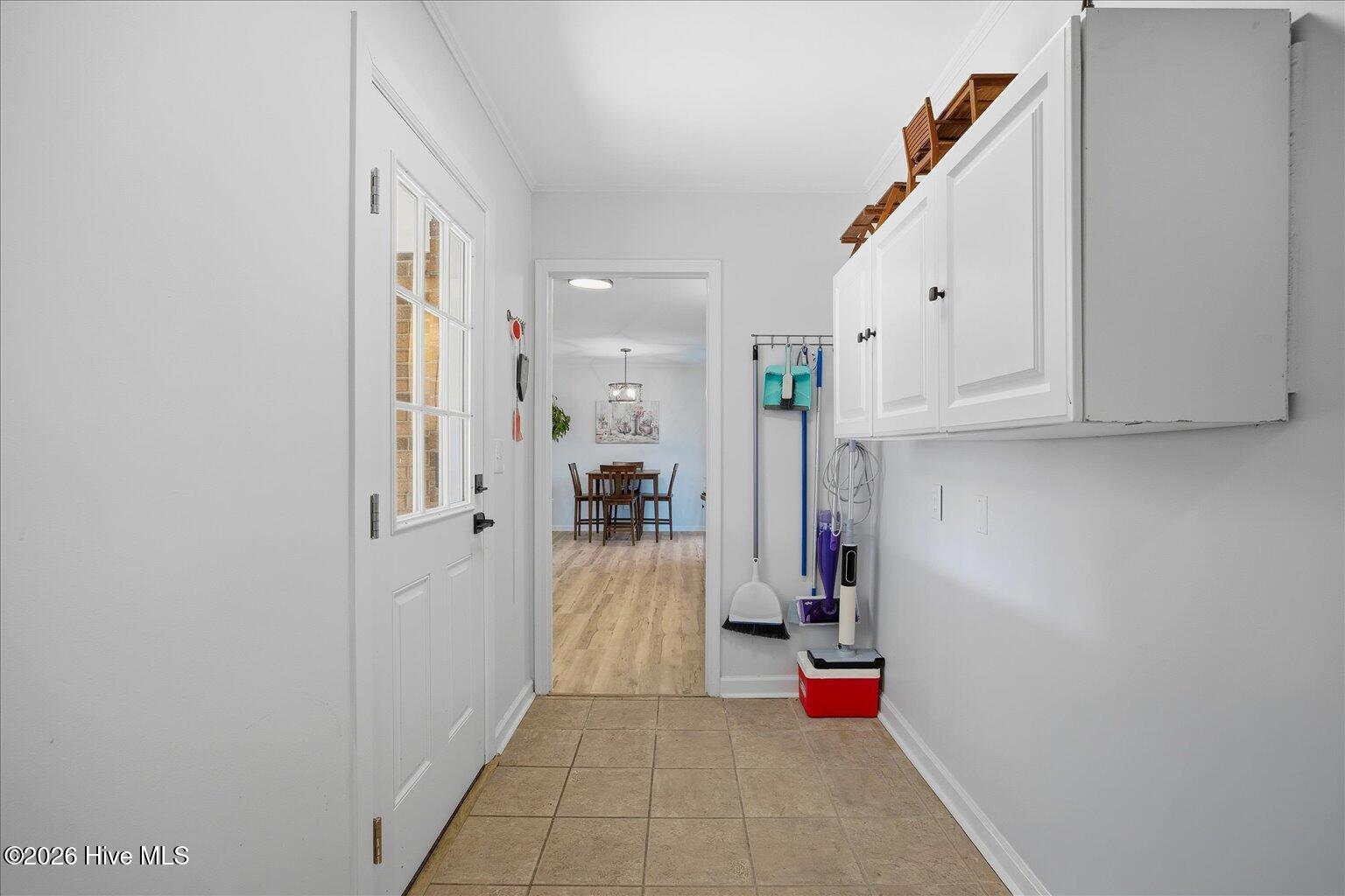 100548025 | Photo 16