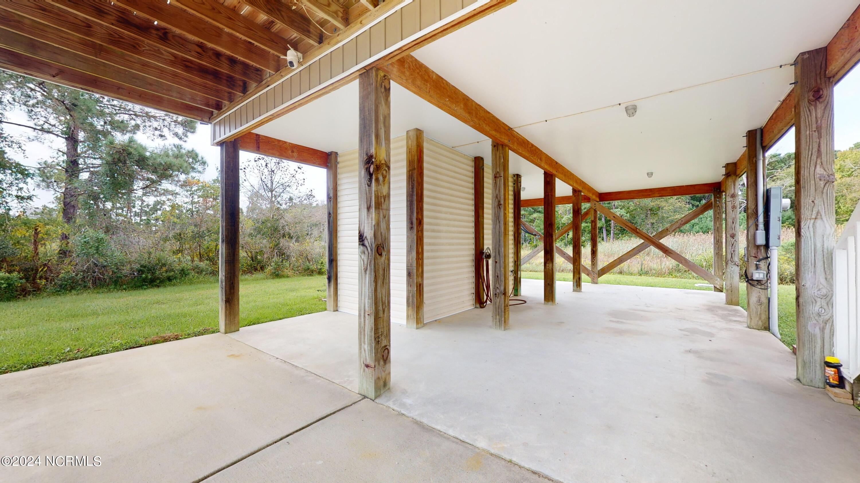 100469557 | Photo 11