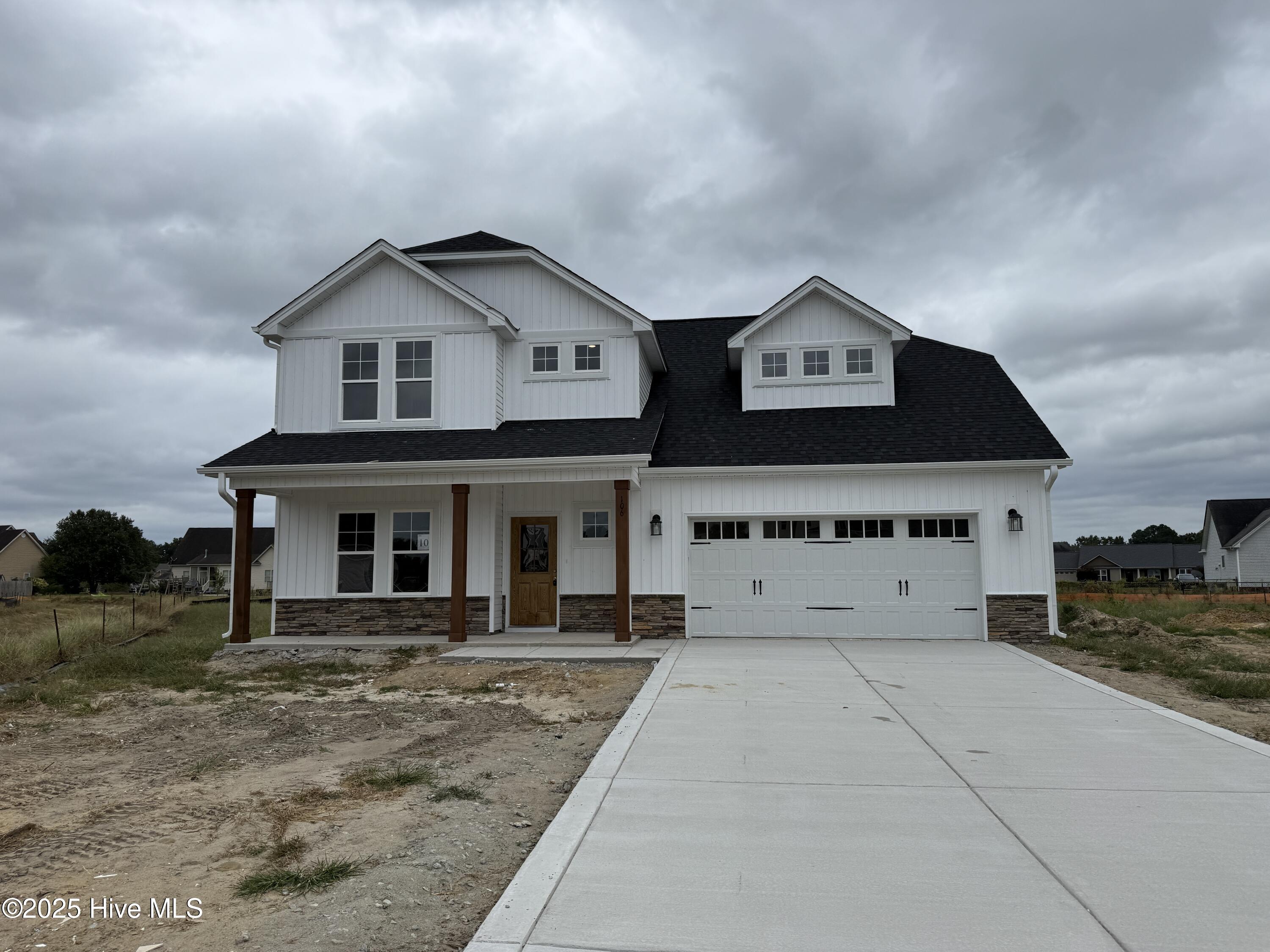 Property at 106 Bella Place