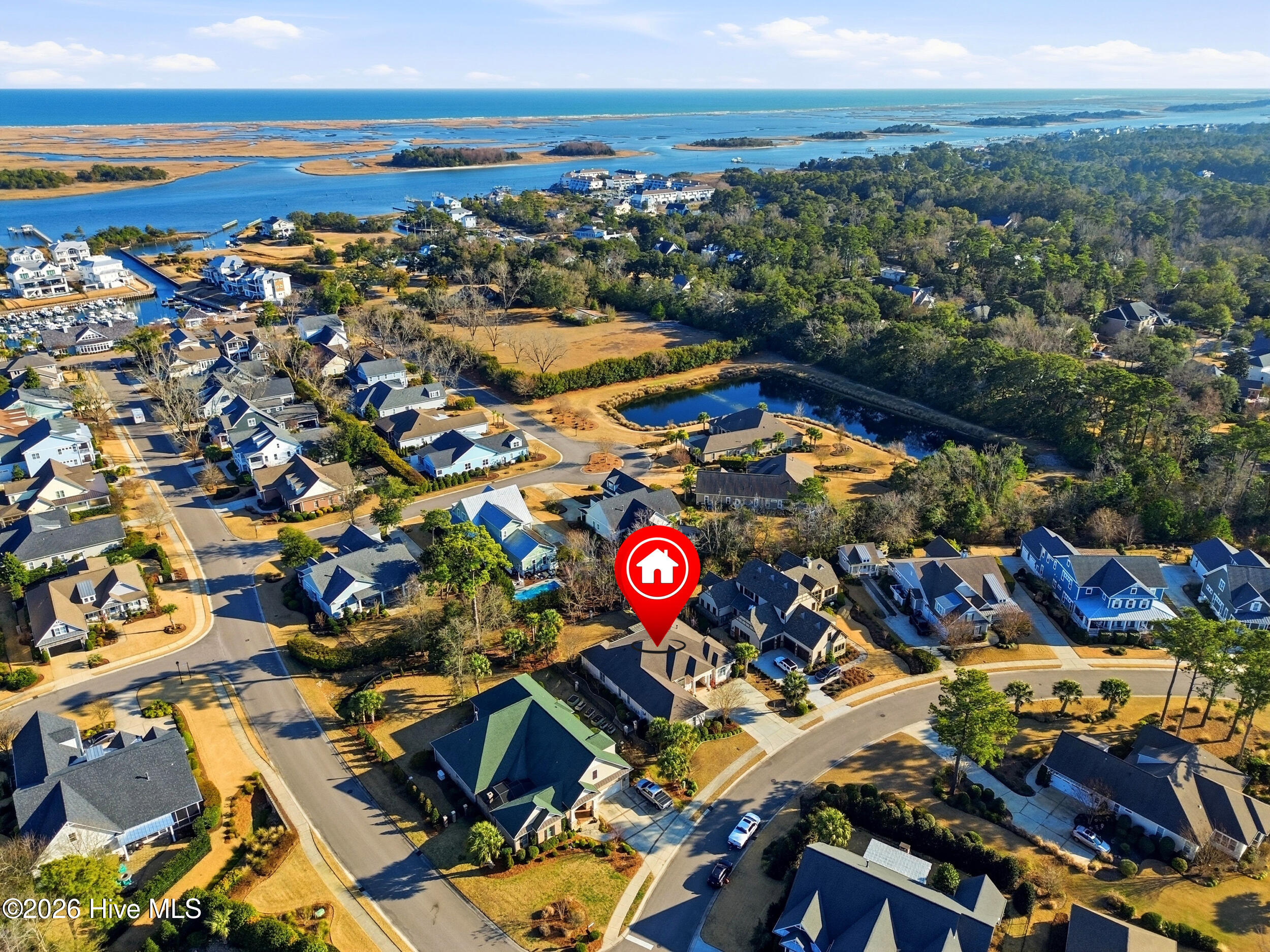 100567048 | Photo 40