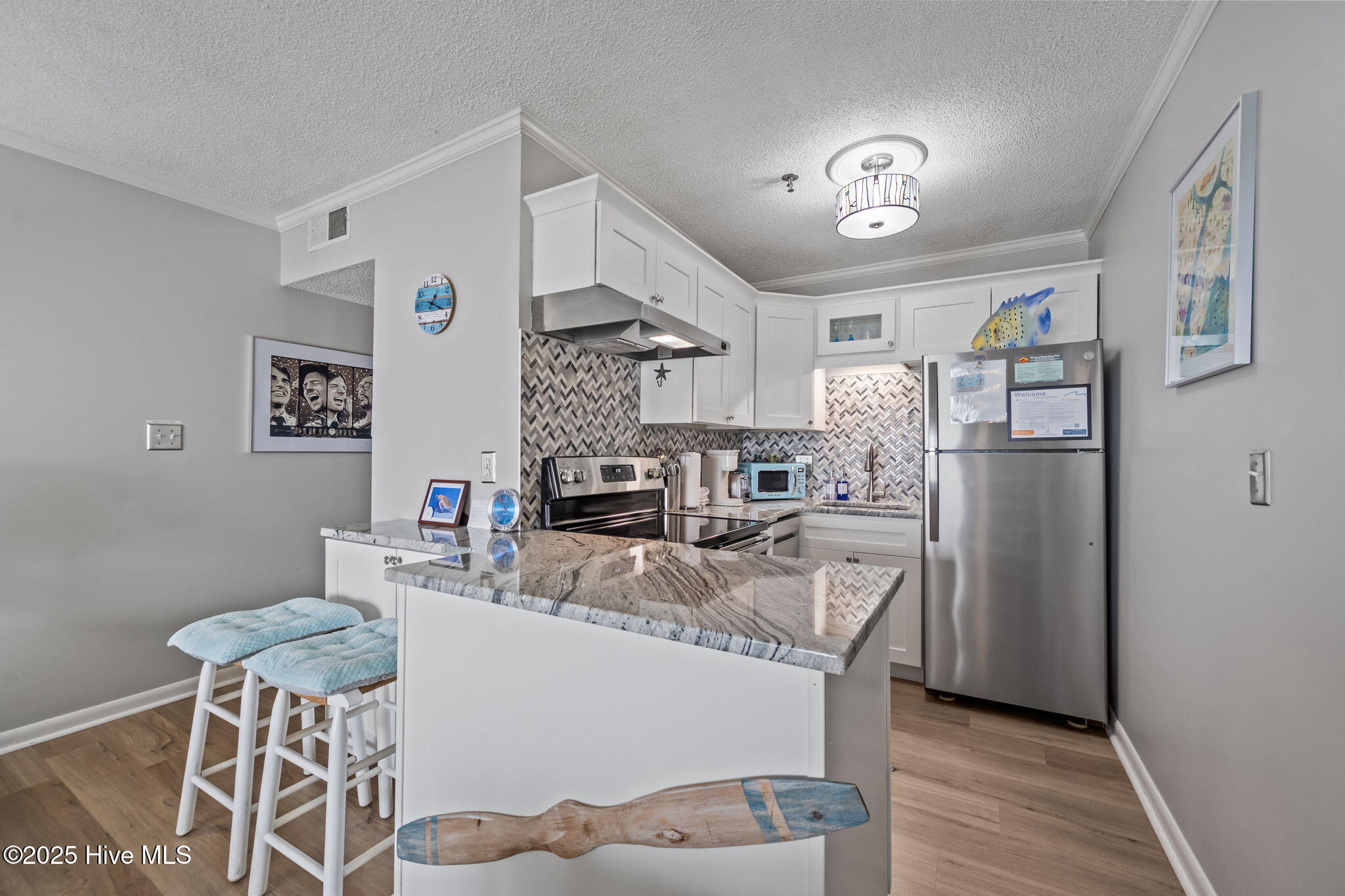 100537273 | Photo 13