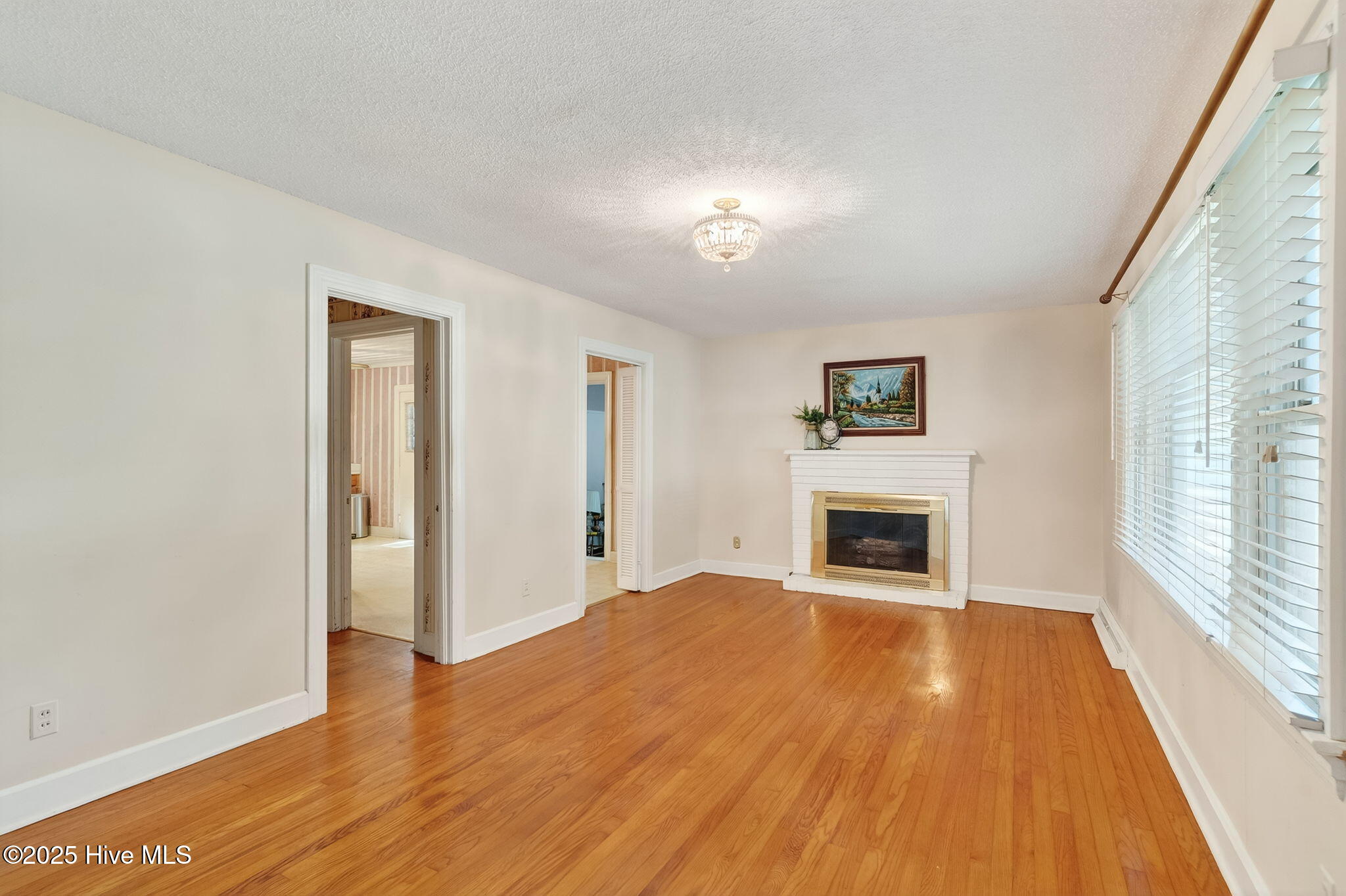 Homes for sale in Smithfield, NC | 911 S Crescent Dr, Smithfield, NC 27577 | MLS# 100521162