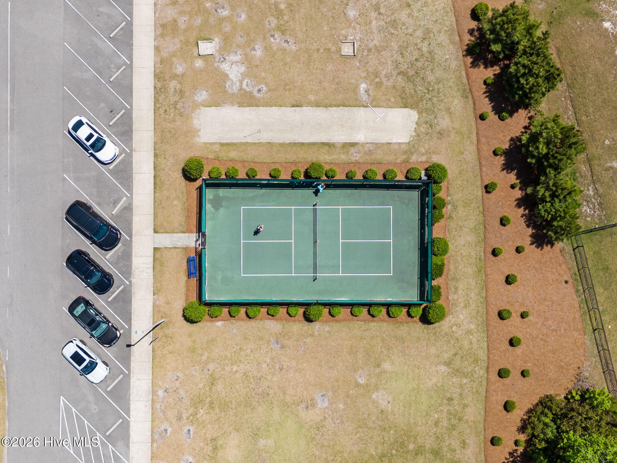 100568064 | Photo 64