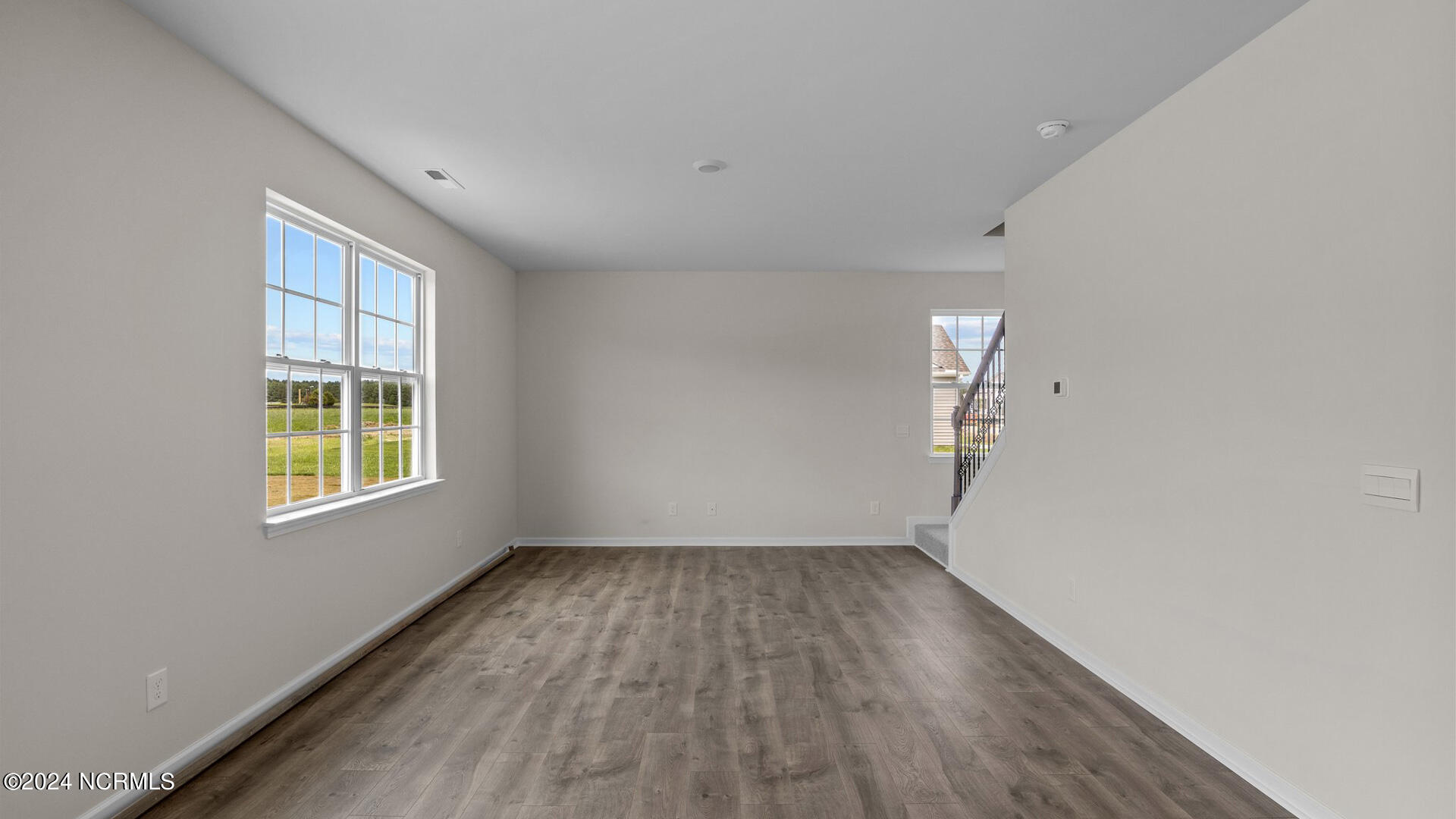 12-web-or-mls-BLS_0033