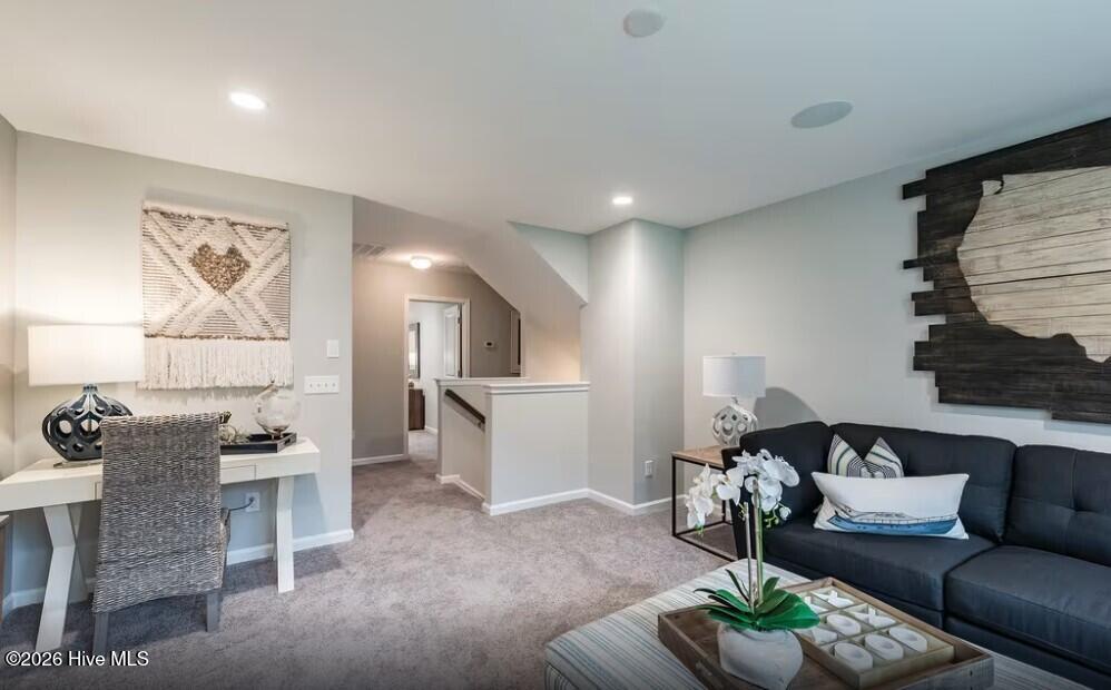 100555806 | Photo 12