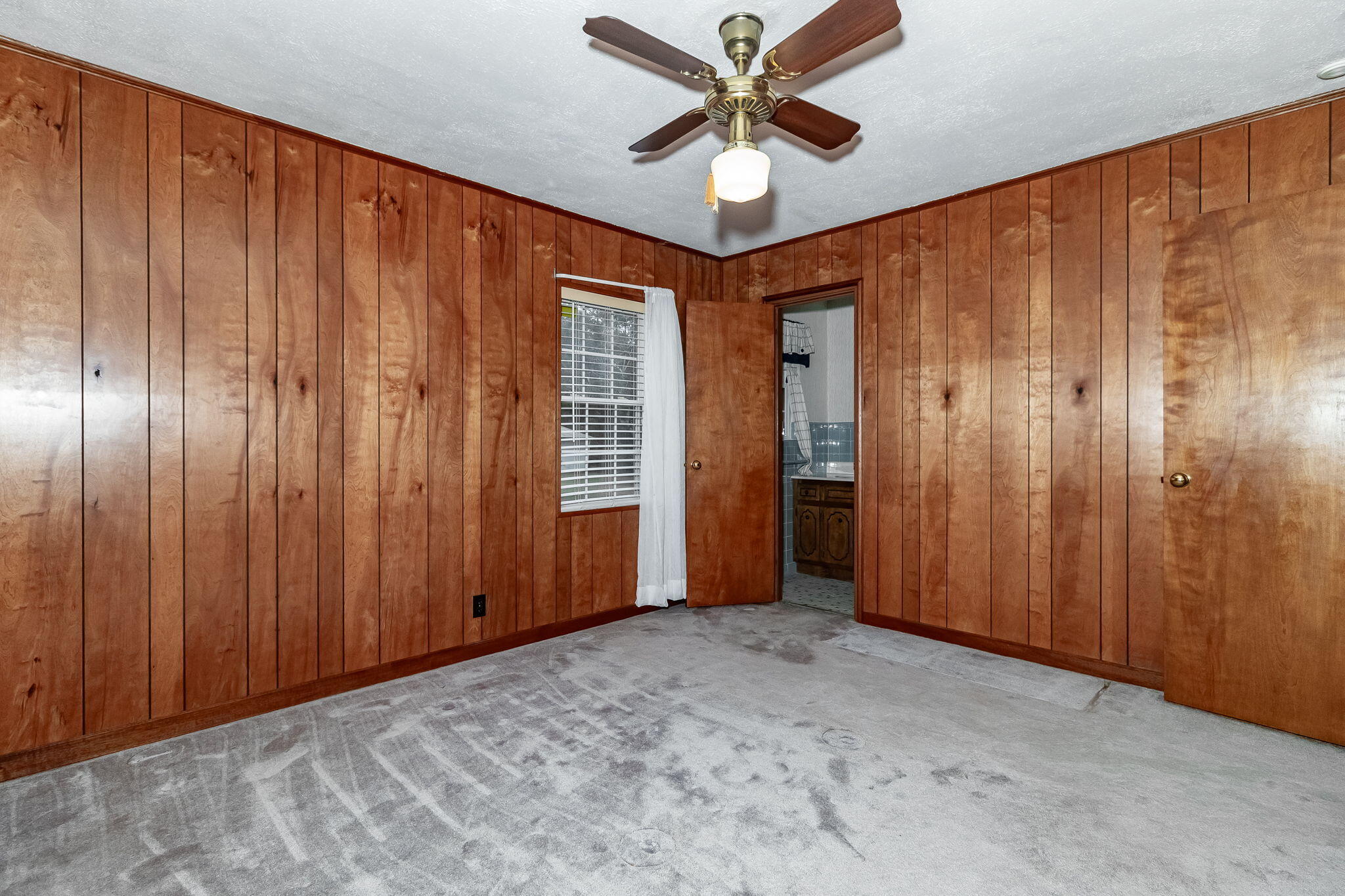 32-web-or-mls-915 BENNOCK MILL RD ©-1819