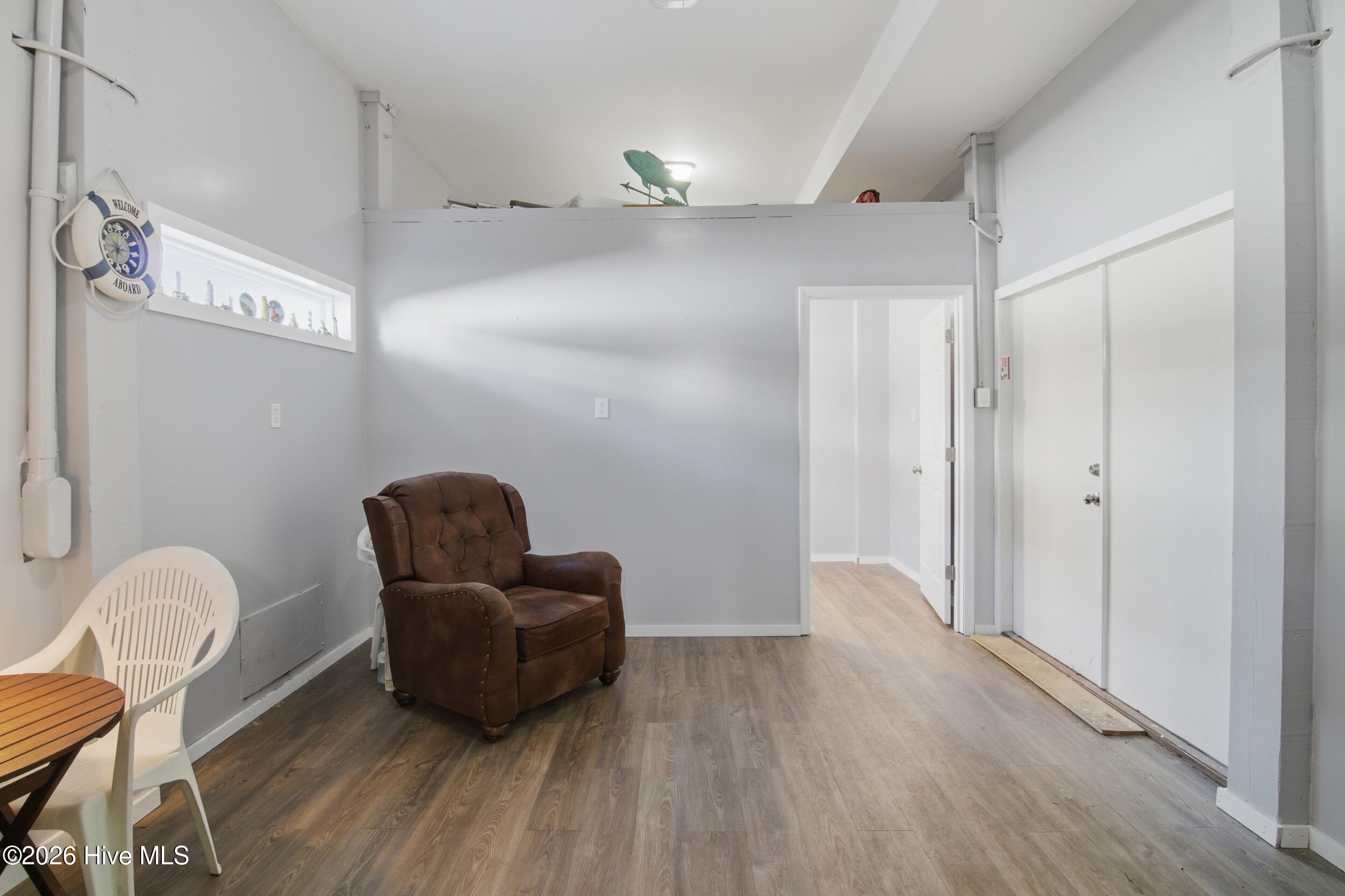 100552555 | Photo 31