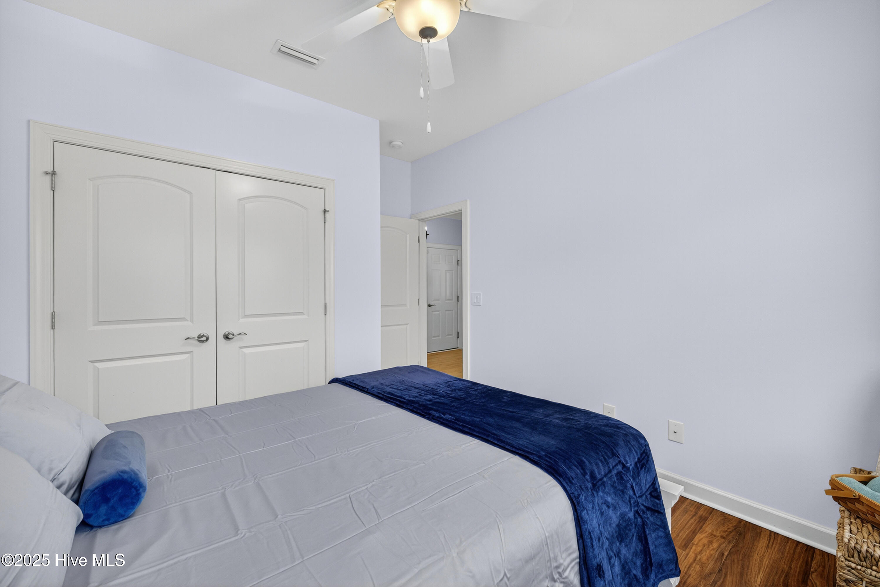 100537739 | Photo 32