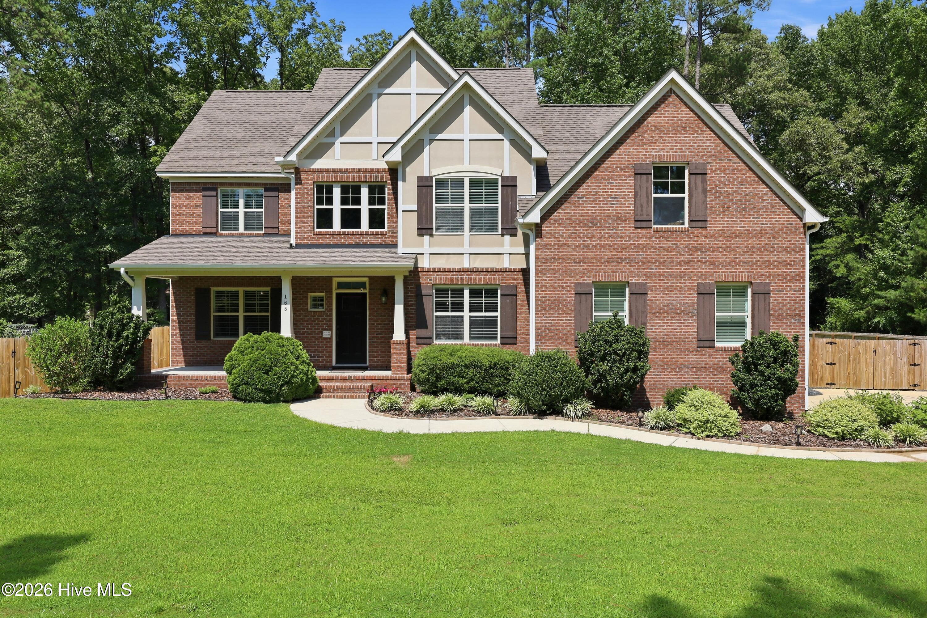 Photo 1 of Single family home for sale at 165 Glenmoor Dr, Southern Pines, NC 28387 | MLS# 100593386 | Listing updated on 2026-08-27