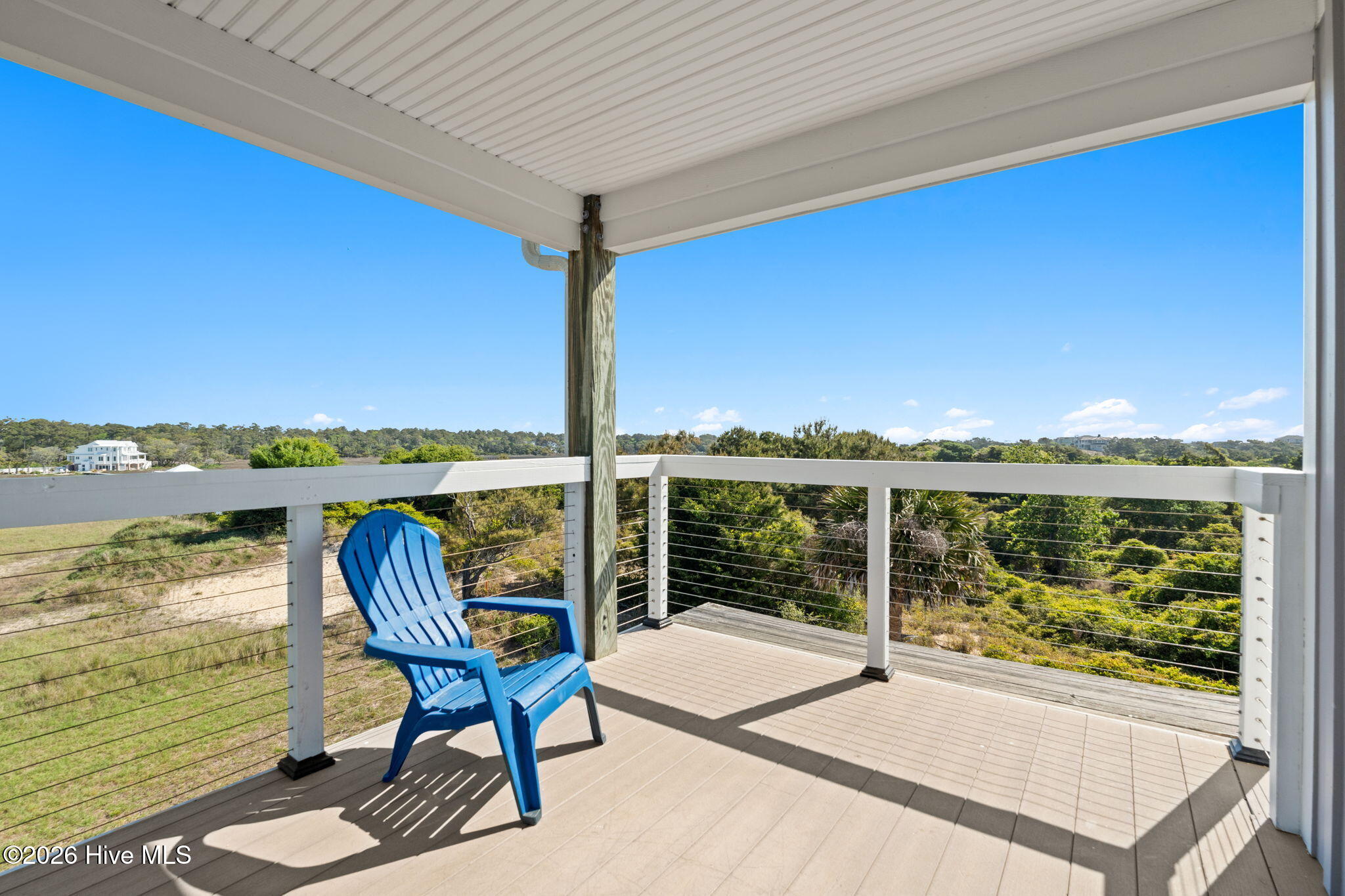 100561673 | Photo 47