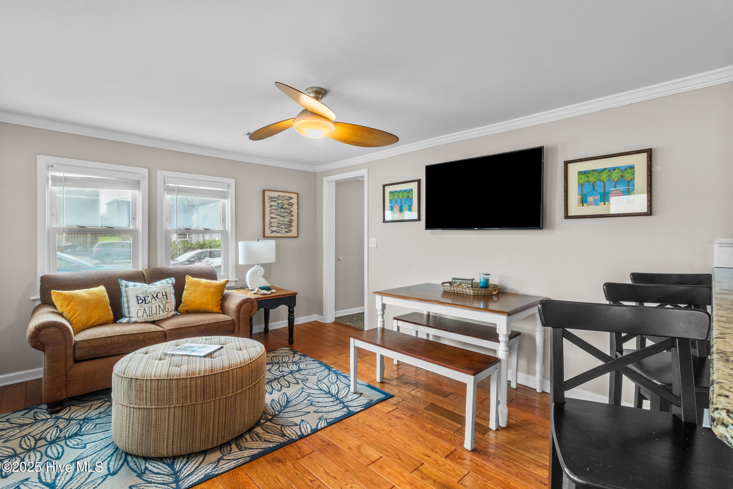 100524845 | Photo 11