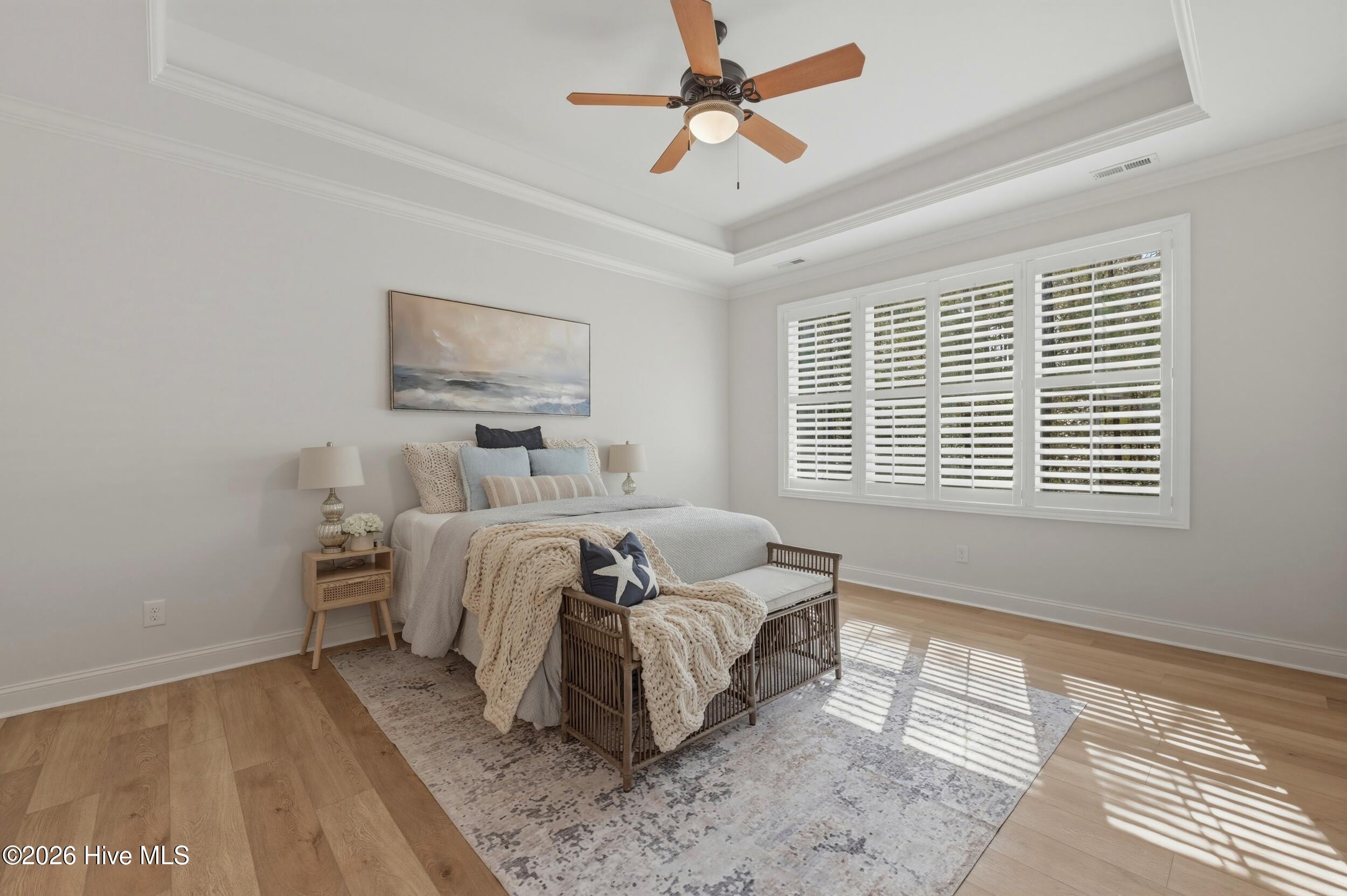 100556965 | Photo 19