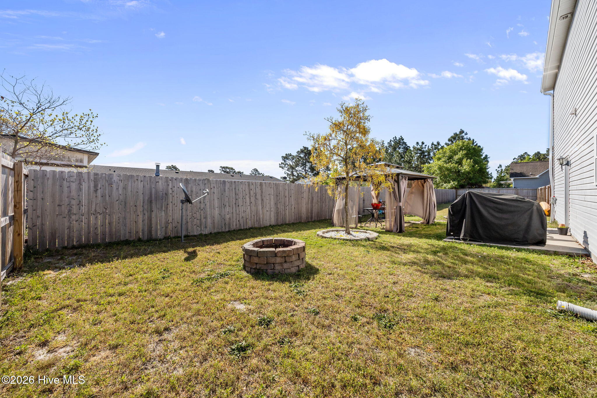 100560368 | Photo 33