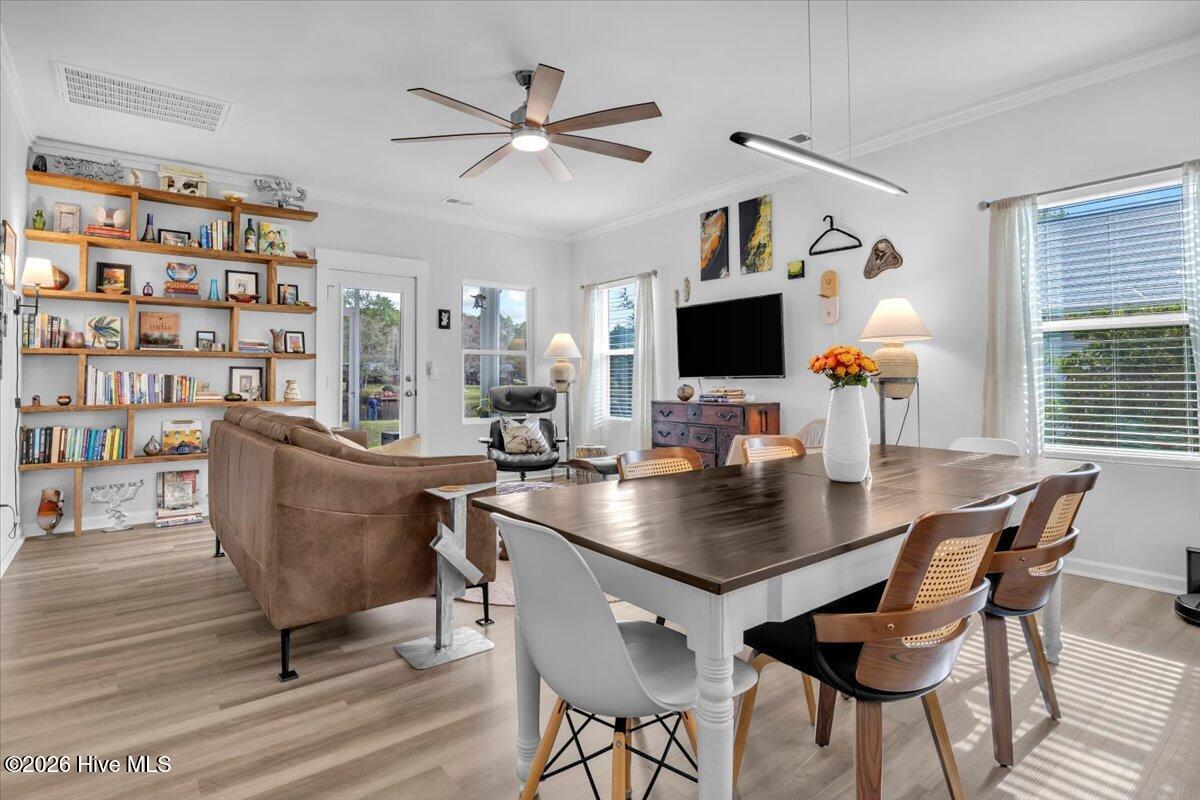 100566058 | Photo 21