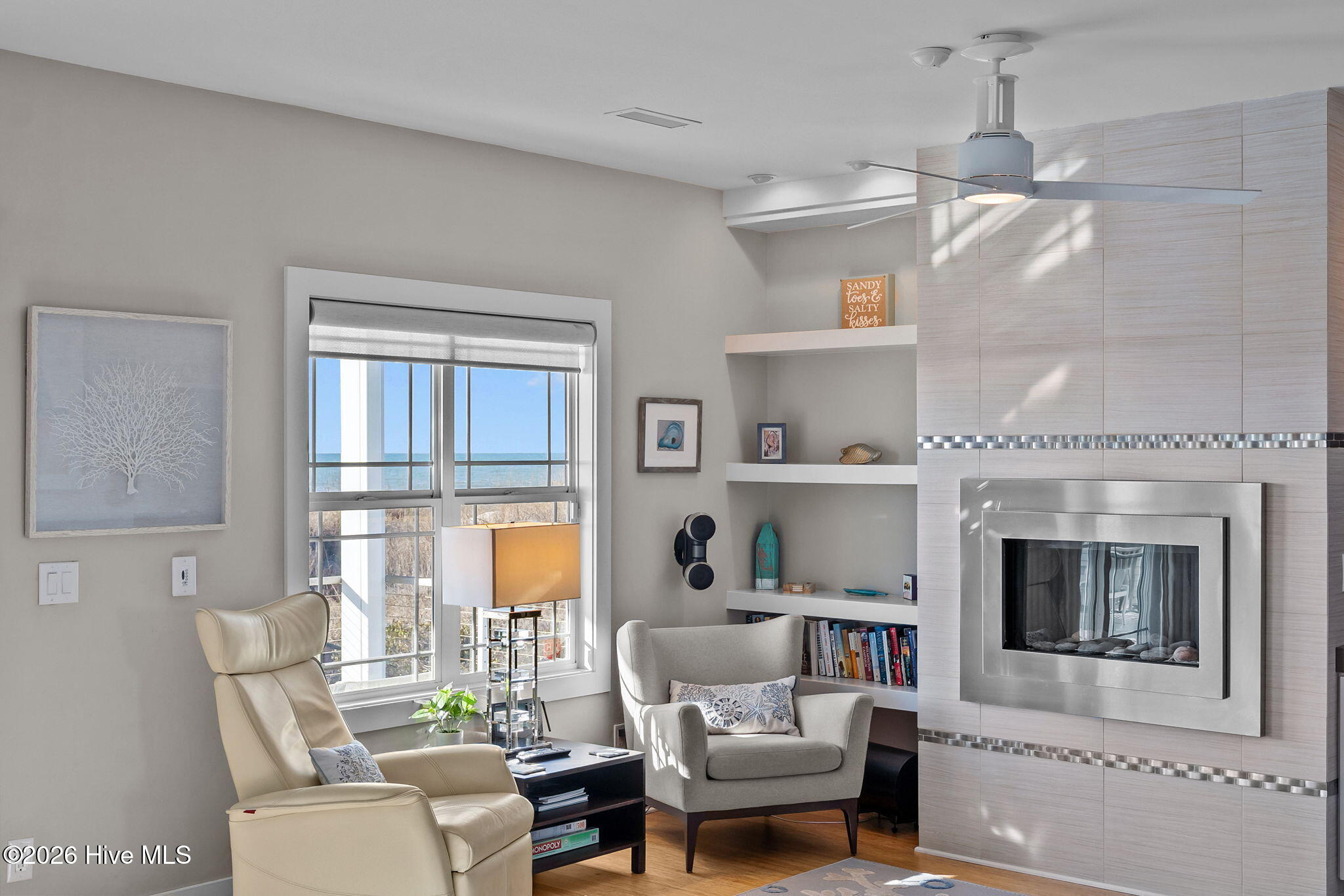 100552258 | Photo 17