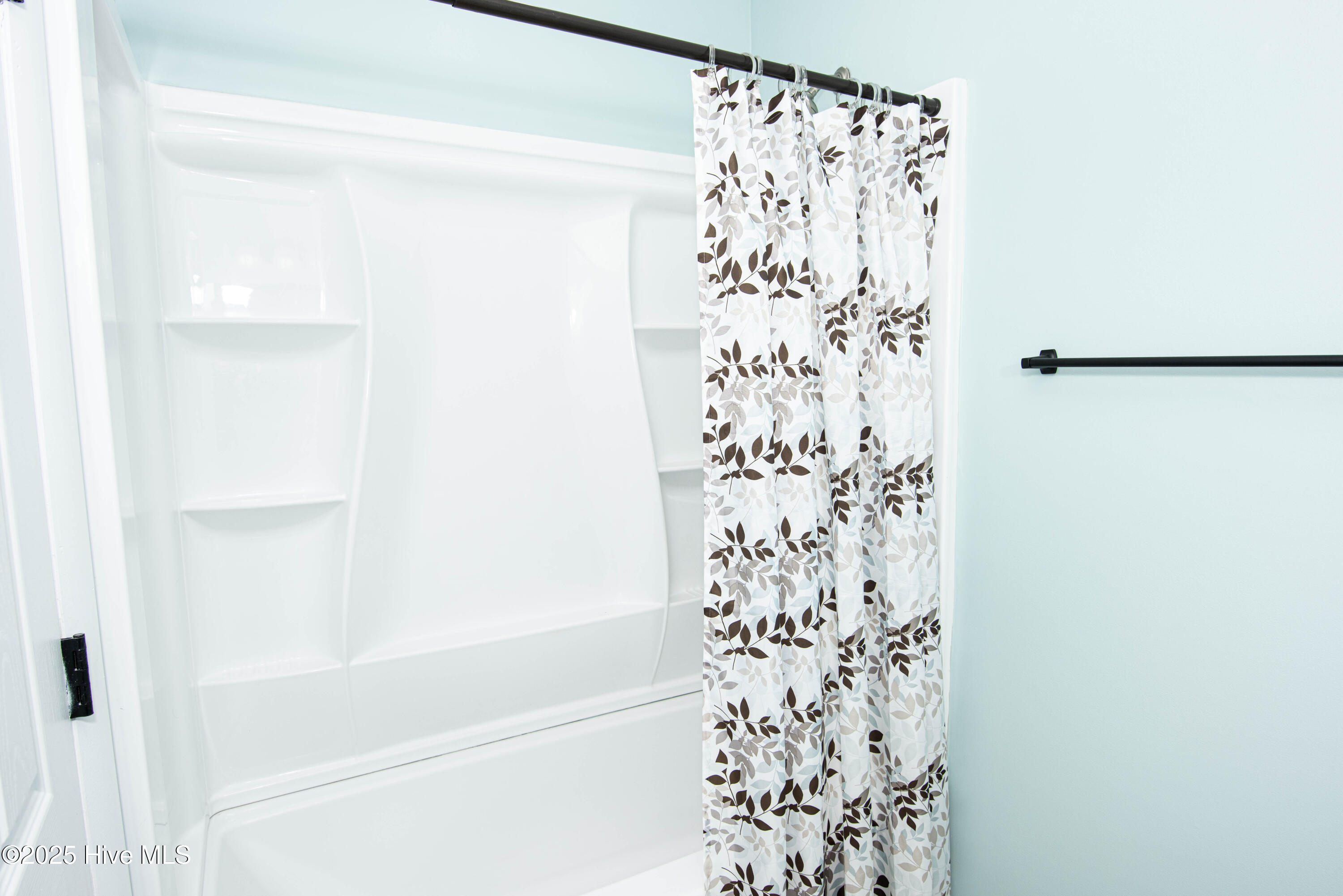 100536196 | Photo 28