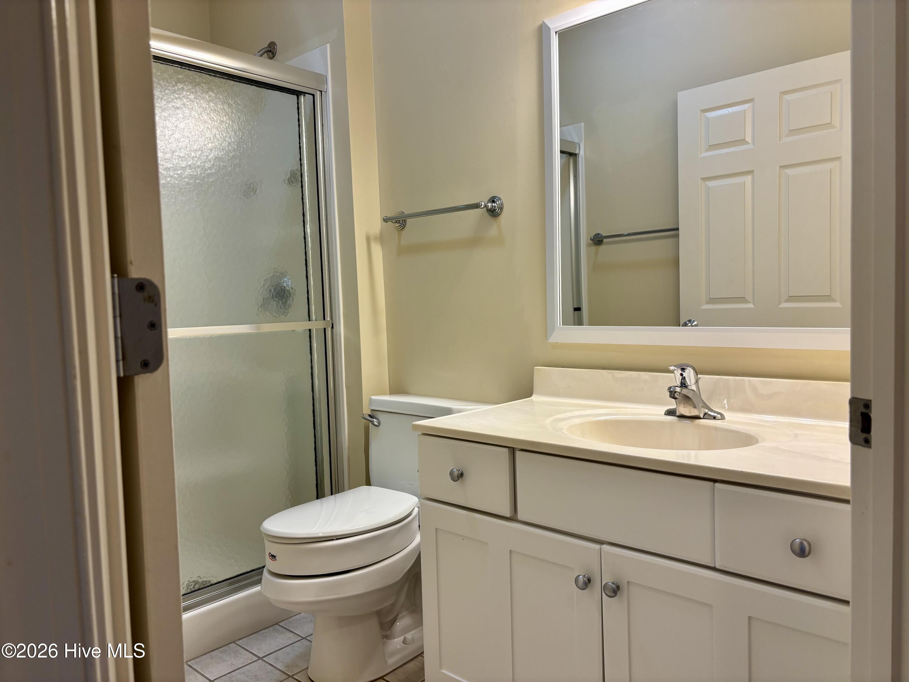 100548905 | Photo 22