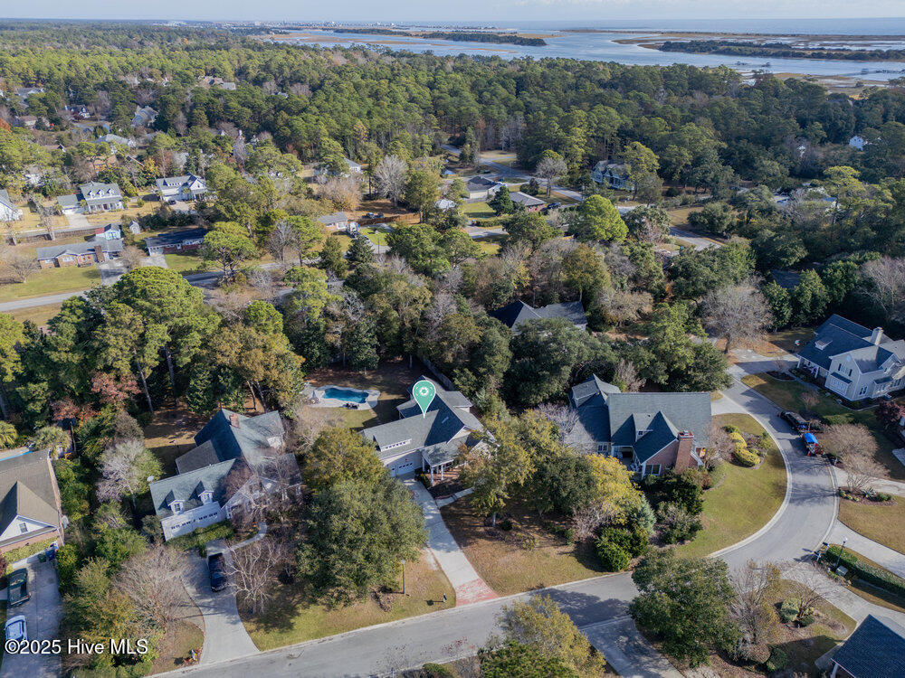 100543426 | Photo 35