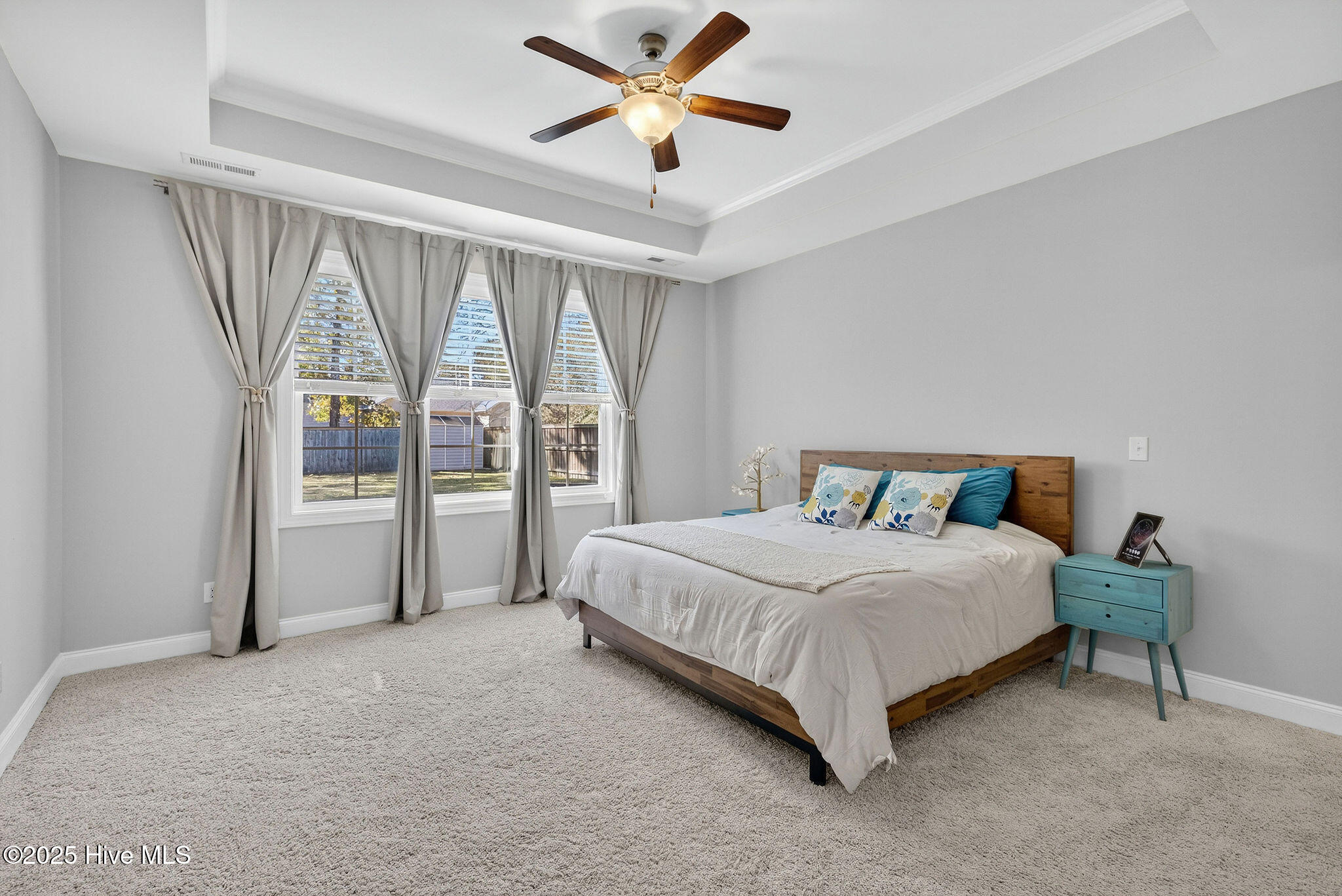 100541825 | Photo 20