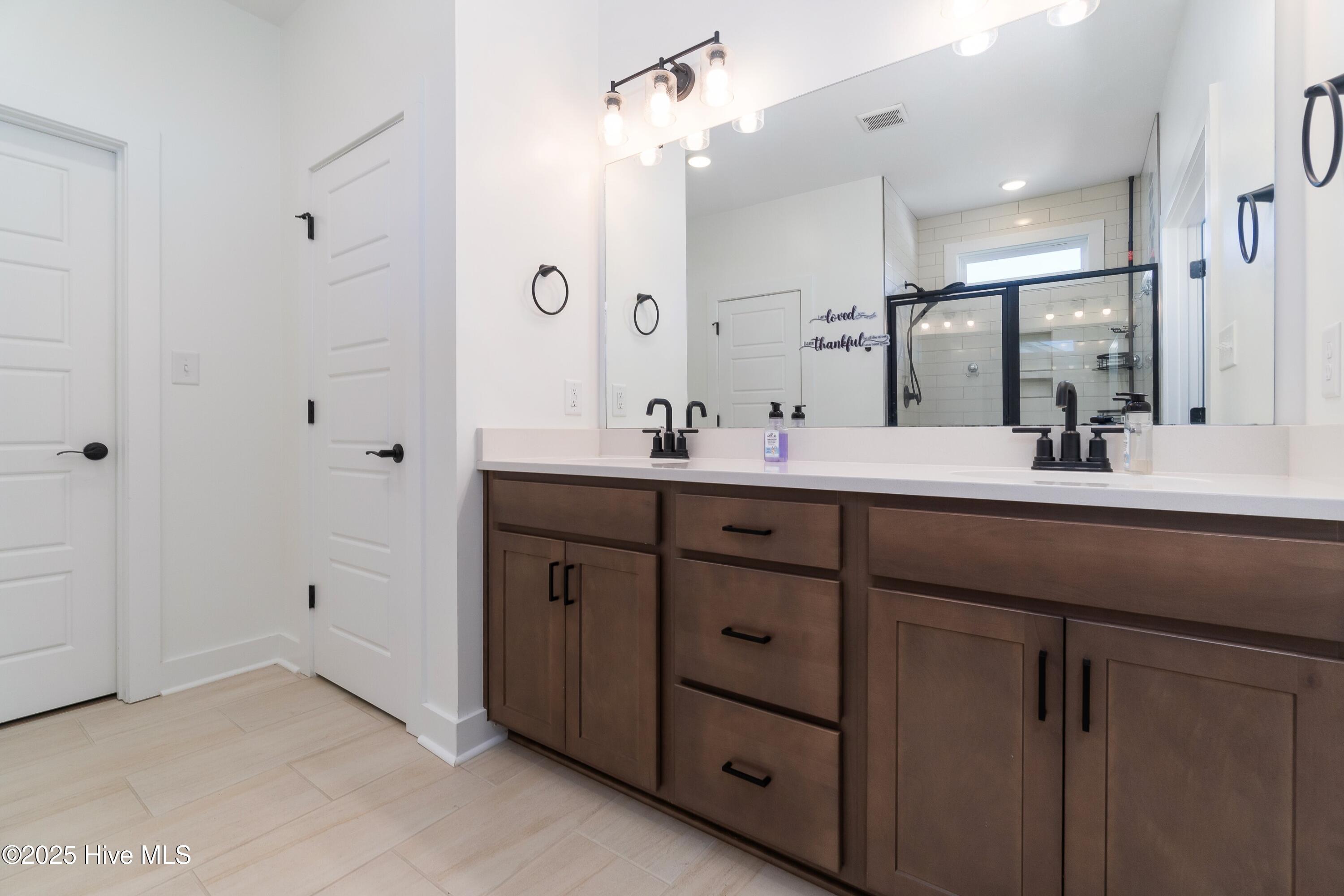 124 S Brightleaf Drive, Minnesott Beach, NC, 28510