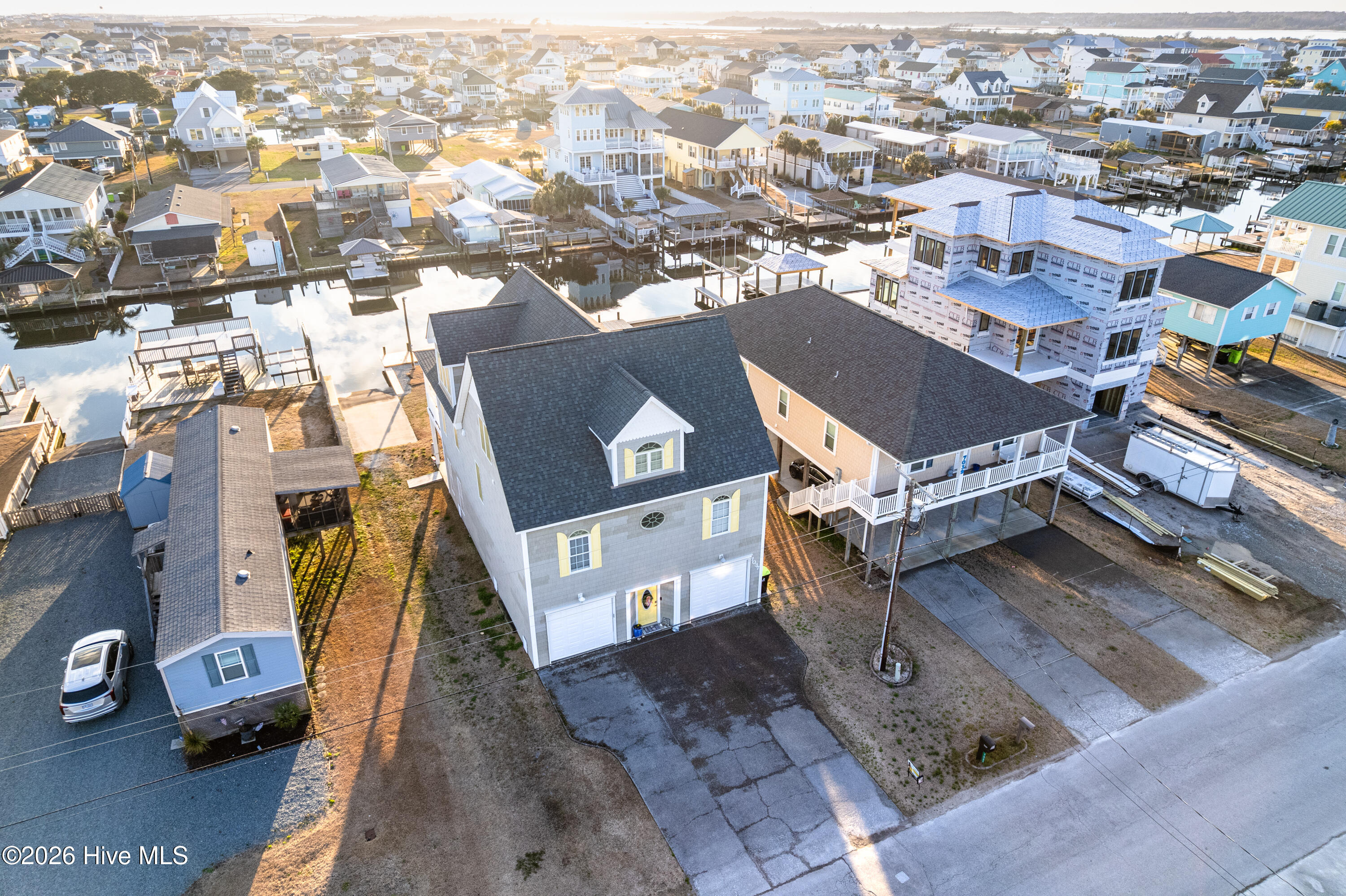 7037 7th Street, Surf City, NC, 28445