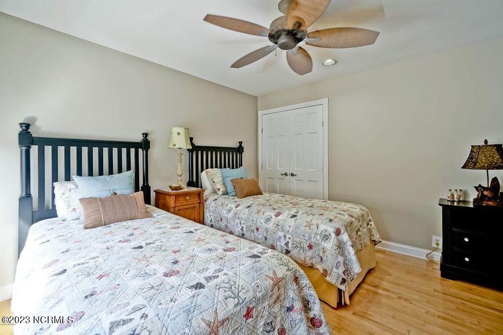 100528794 | Photo 64