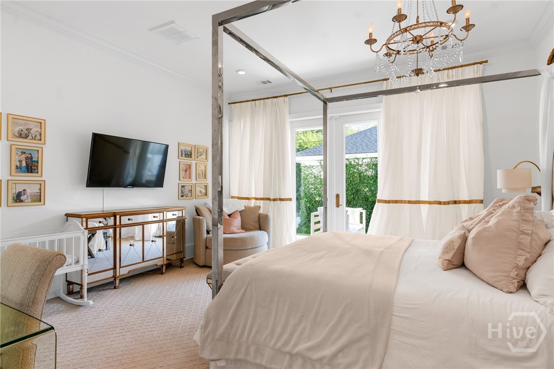 723 E Victory Drive, Savannah, GA, 31405